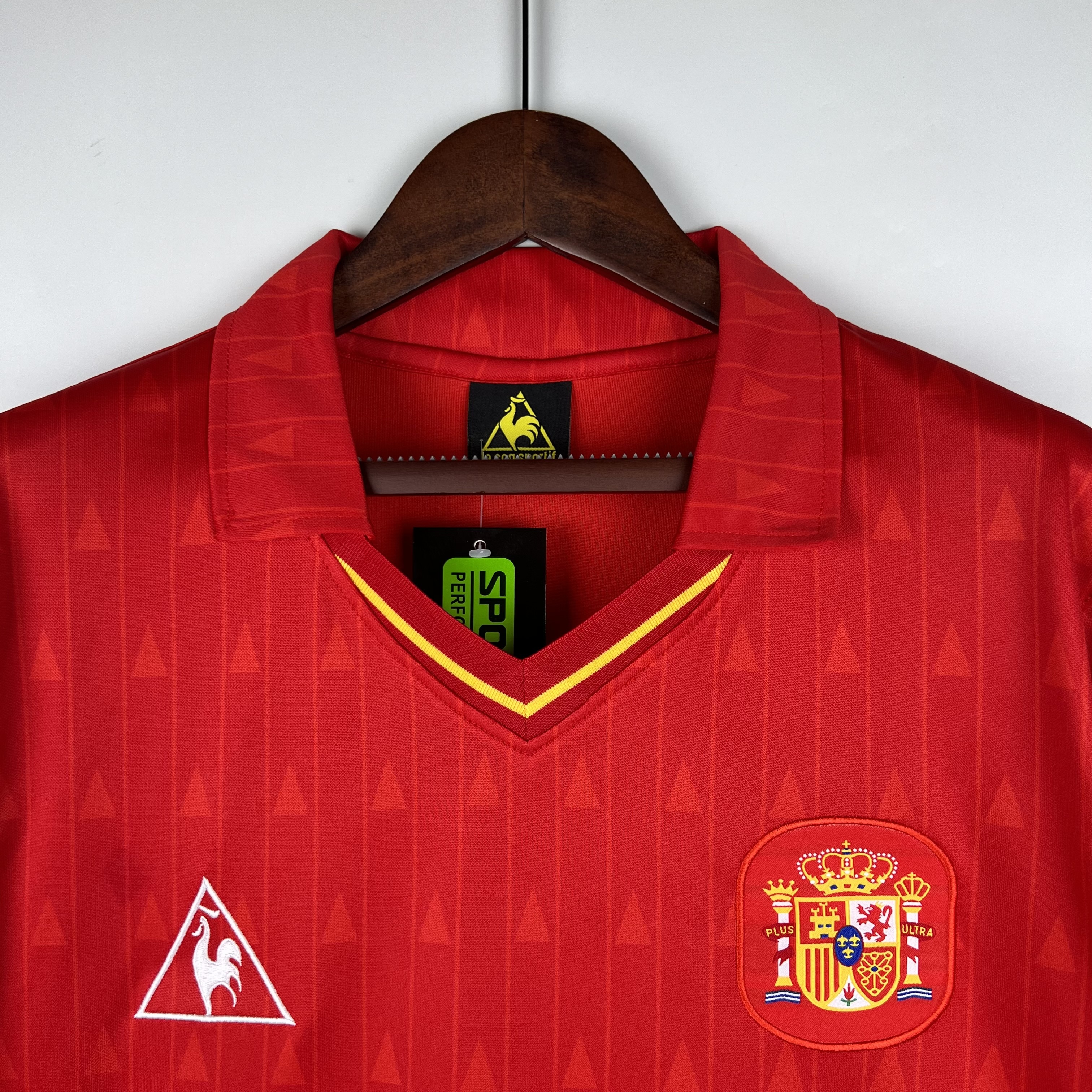 1988/1991 Retro Spain Home Jersey AAA fan-grade — view 4