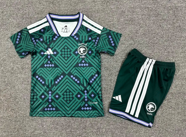 Camisa de Futebol Casa Arábia Saudita 2026 Qualidade Tailandesa Tamanho Infantil