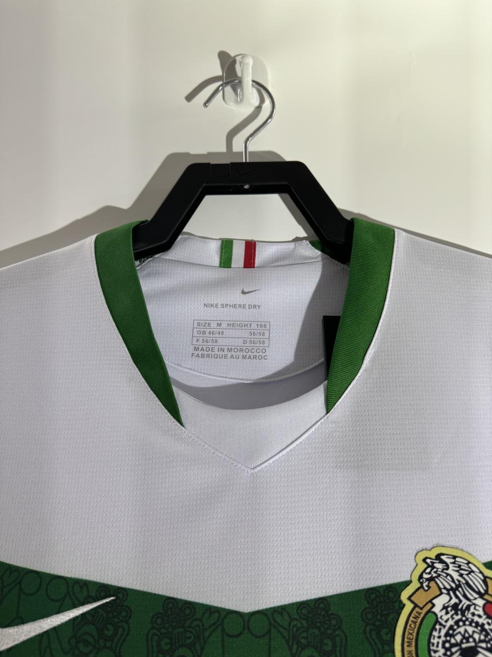 2006 Retro Mexico Away Soccer Jersey AAA fan-grade — view 3