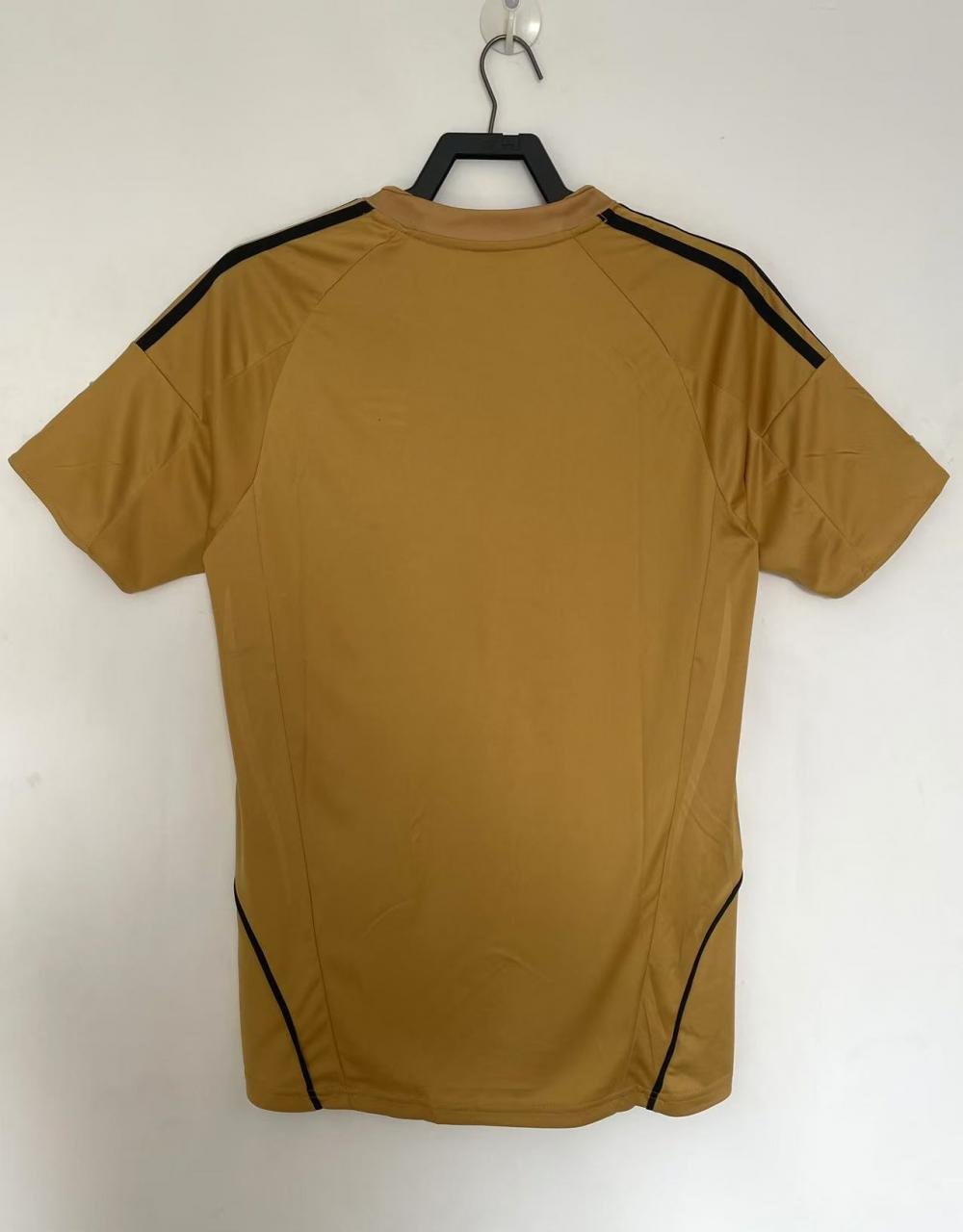 2008 Retro Spain Away Soccer Shirt AAA fan-grade — view 2