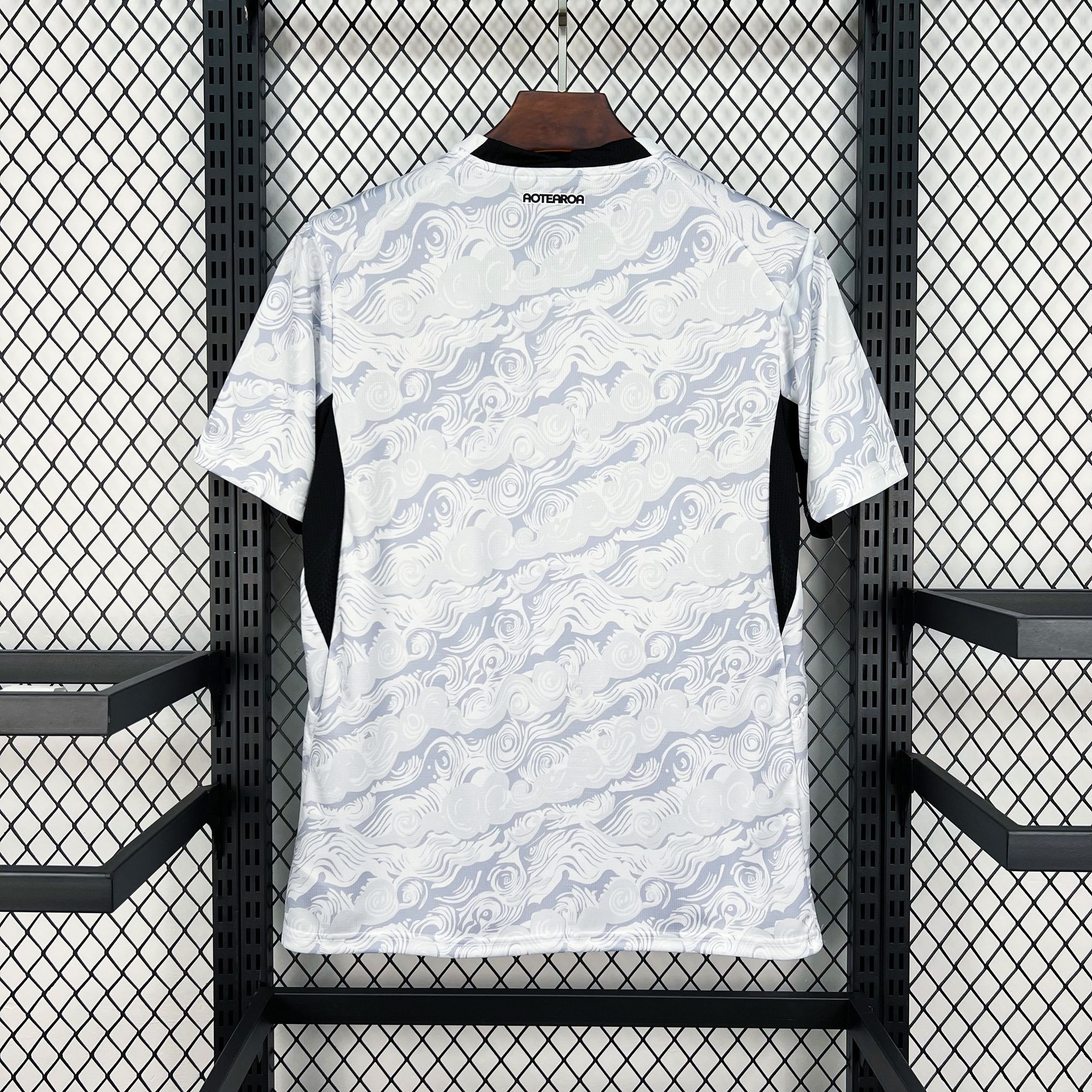 2026 Camiseta de Fútbol de Nueva Zelanda Visitante AAA Grado Fan — view 2