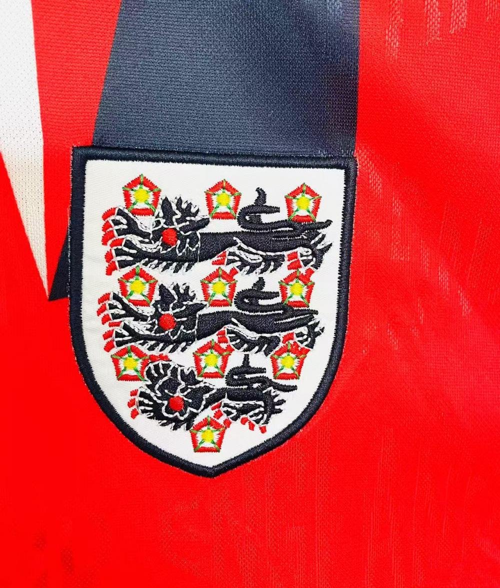 1992 Retro England Away Soccer Jersey AAA fan-grade — view 6
