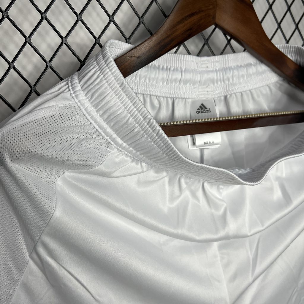2024/2025 Real Madrid Home Shorts — view 5