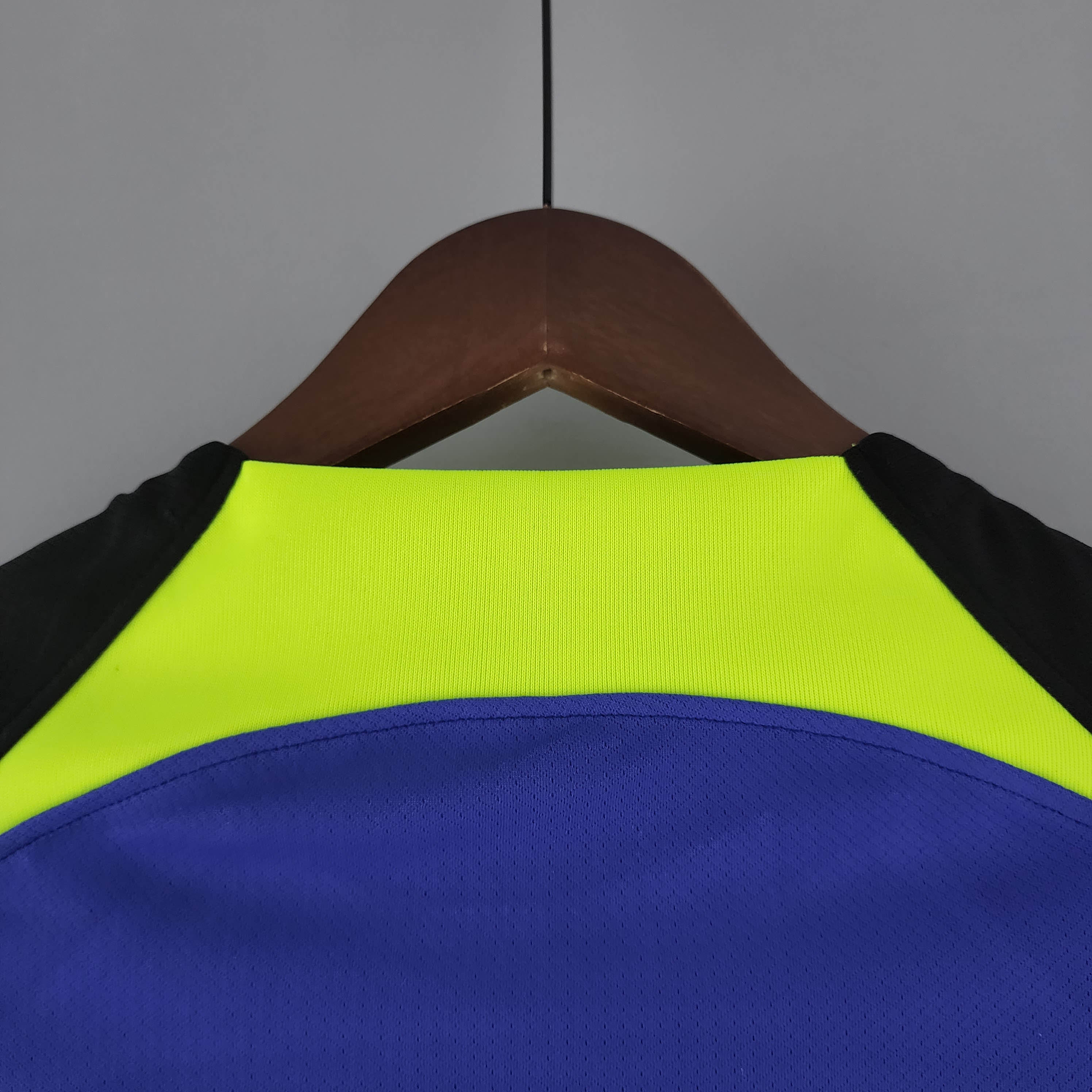 2022/2023 Tottenham Away Football Shirt — view 6