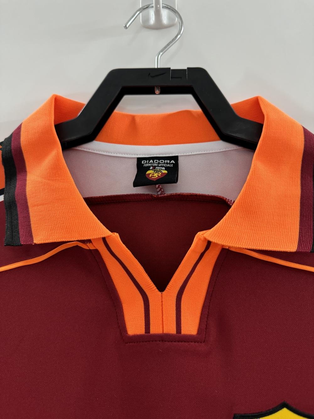 1998-1999 Retro Roma Home Soccer Jersey AAA fan-grade — view 3
