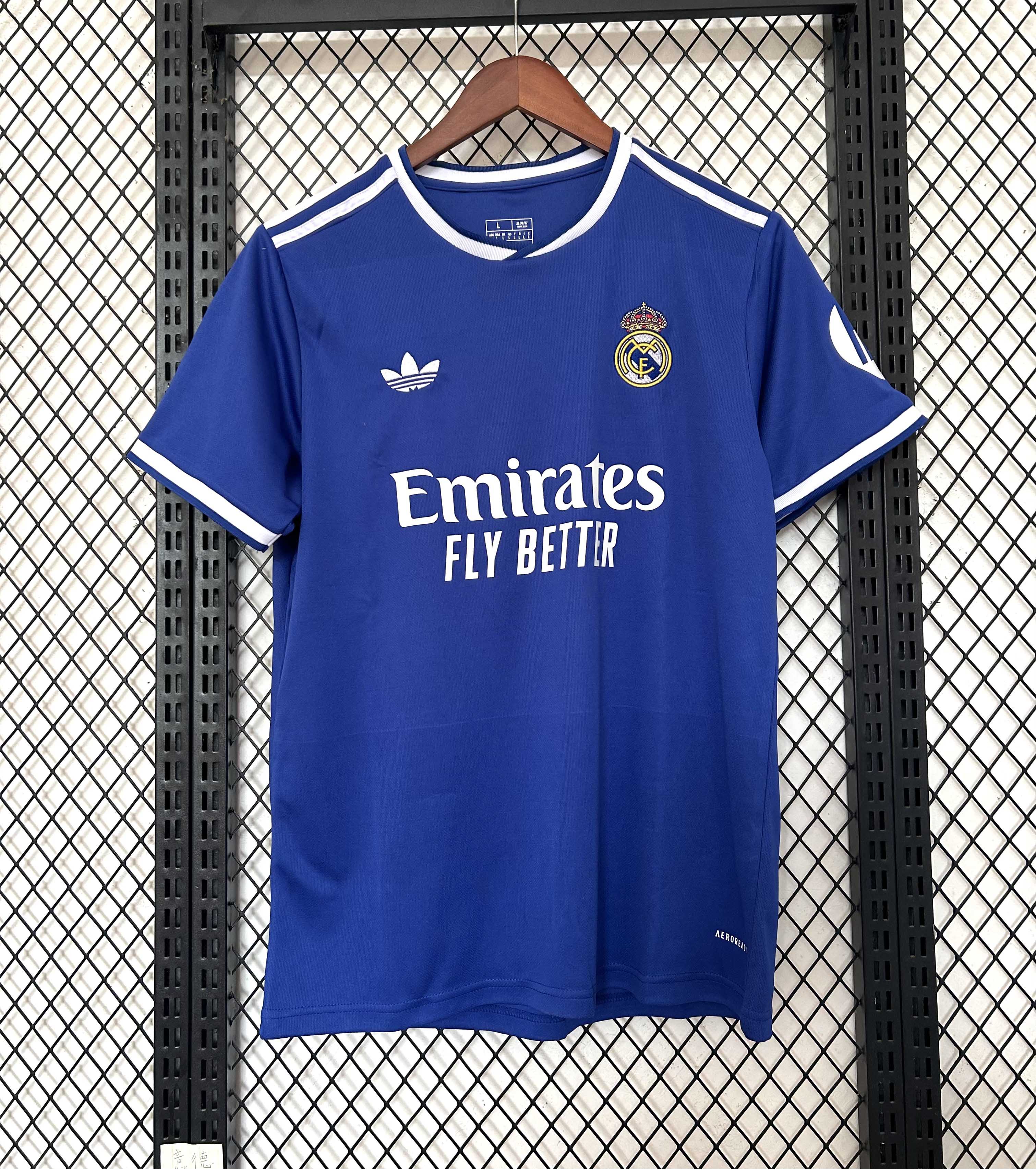 2025/2026 Real Madrid Third Away 02 Football Jersey AAA fan-grade