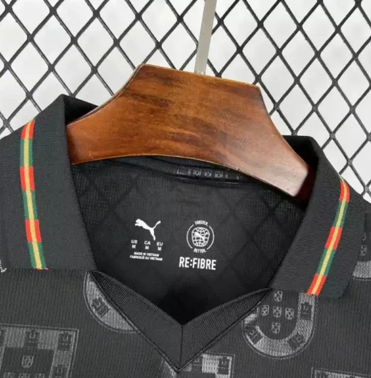 Maillot Portugal Black Panther 2026 AAA qualité fan — view 7