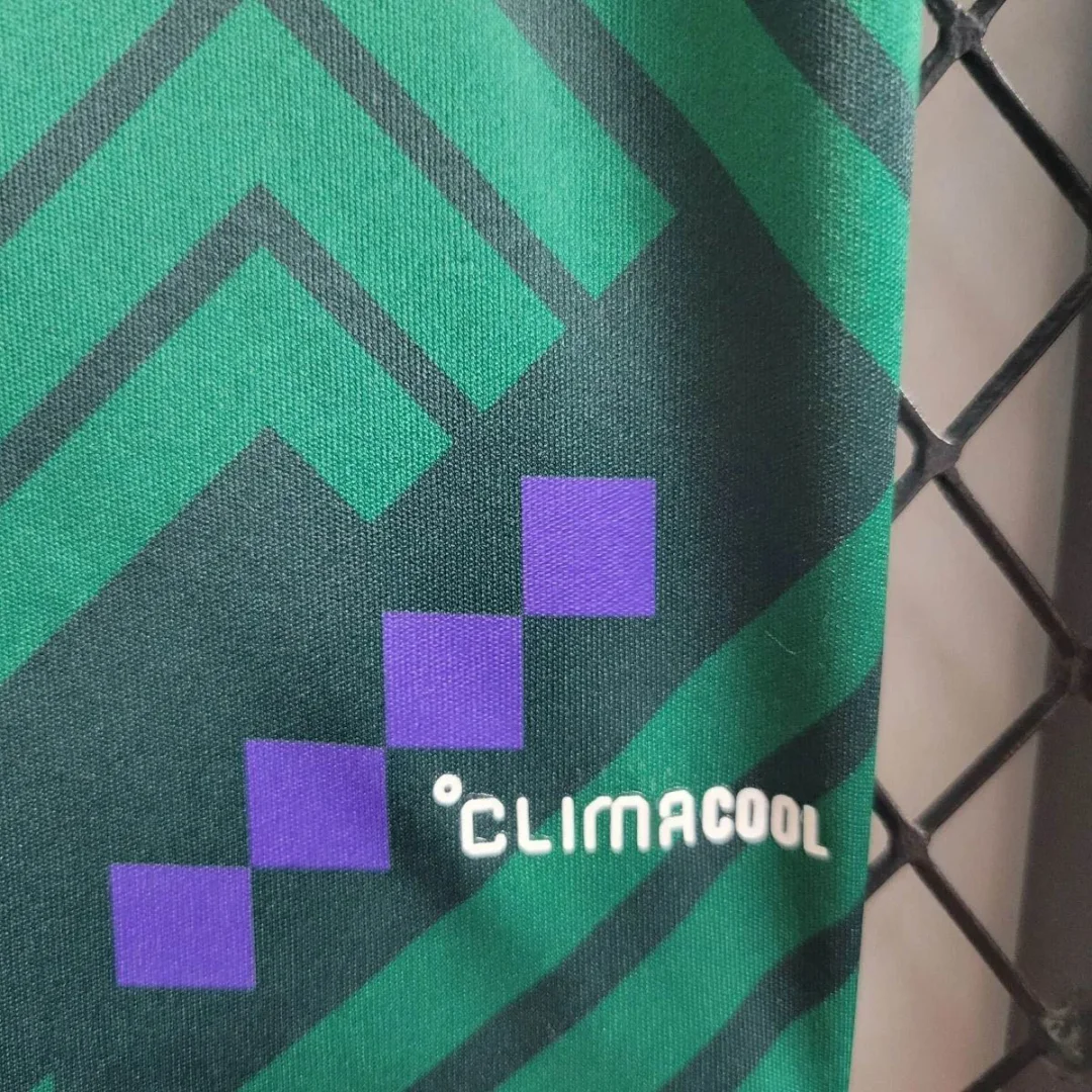 Camiseta de fútbol Local de Arabia Saudí 2026 AAA calidad fan — view 6