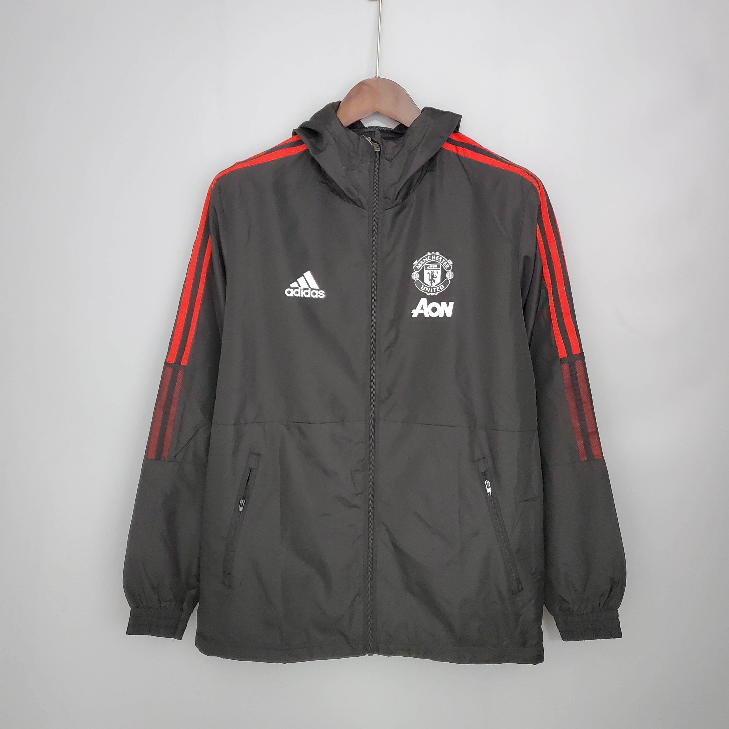 2021/2022 Manchester United Jersey Windbreaker Black — main view
