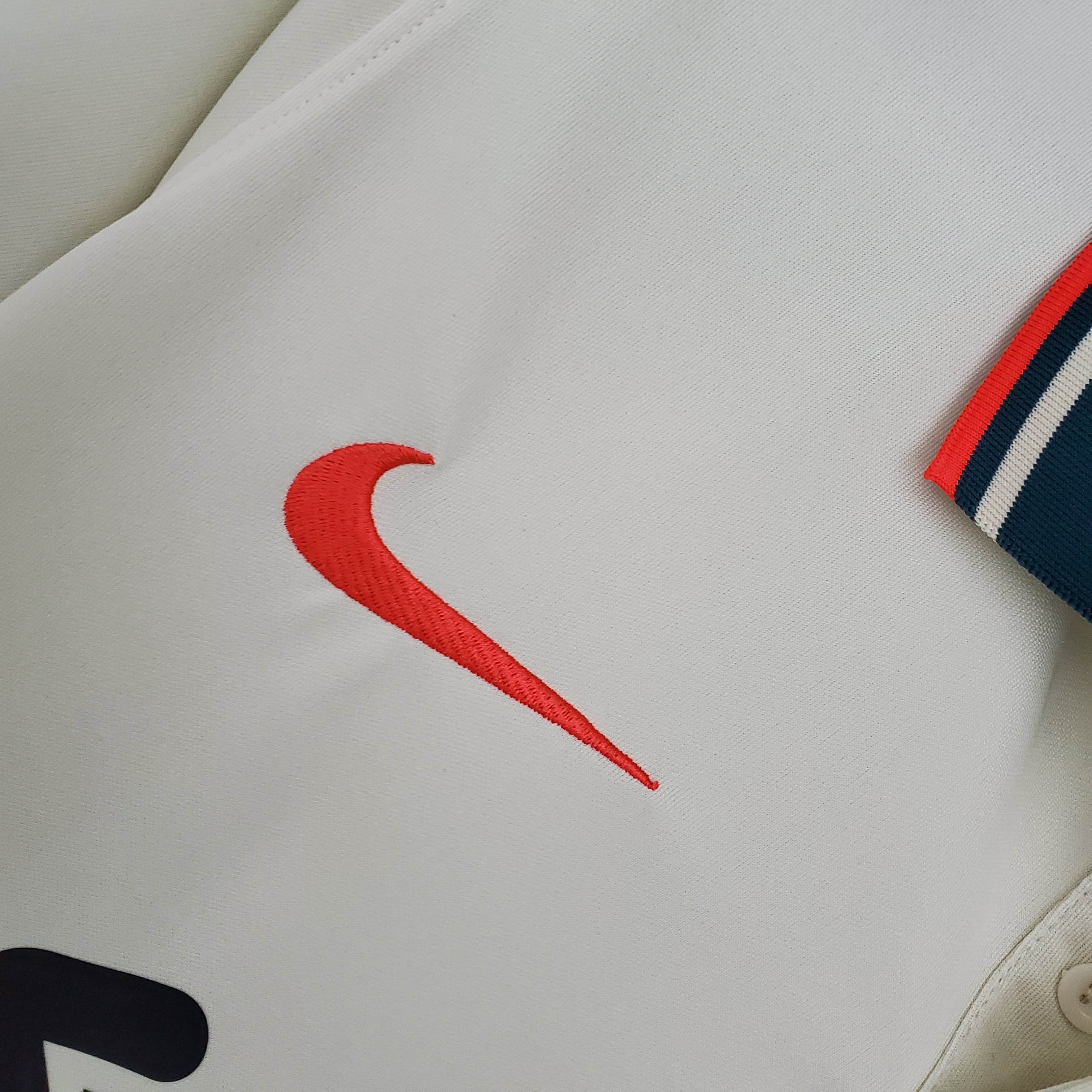 2021 / 2022 Liverpool Soccer Jersey AAA fan-grade Away — view 5
