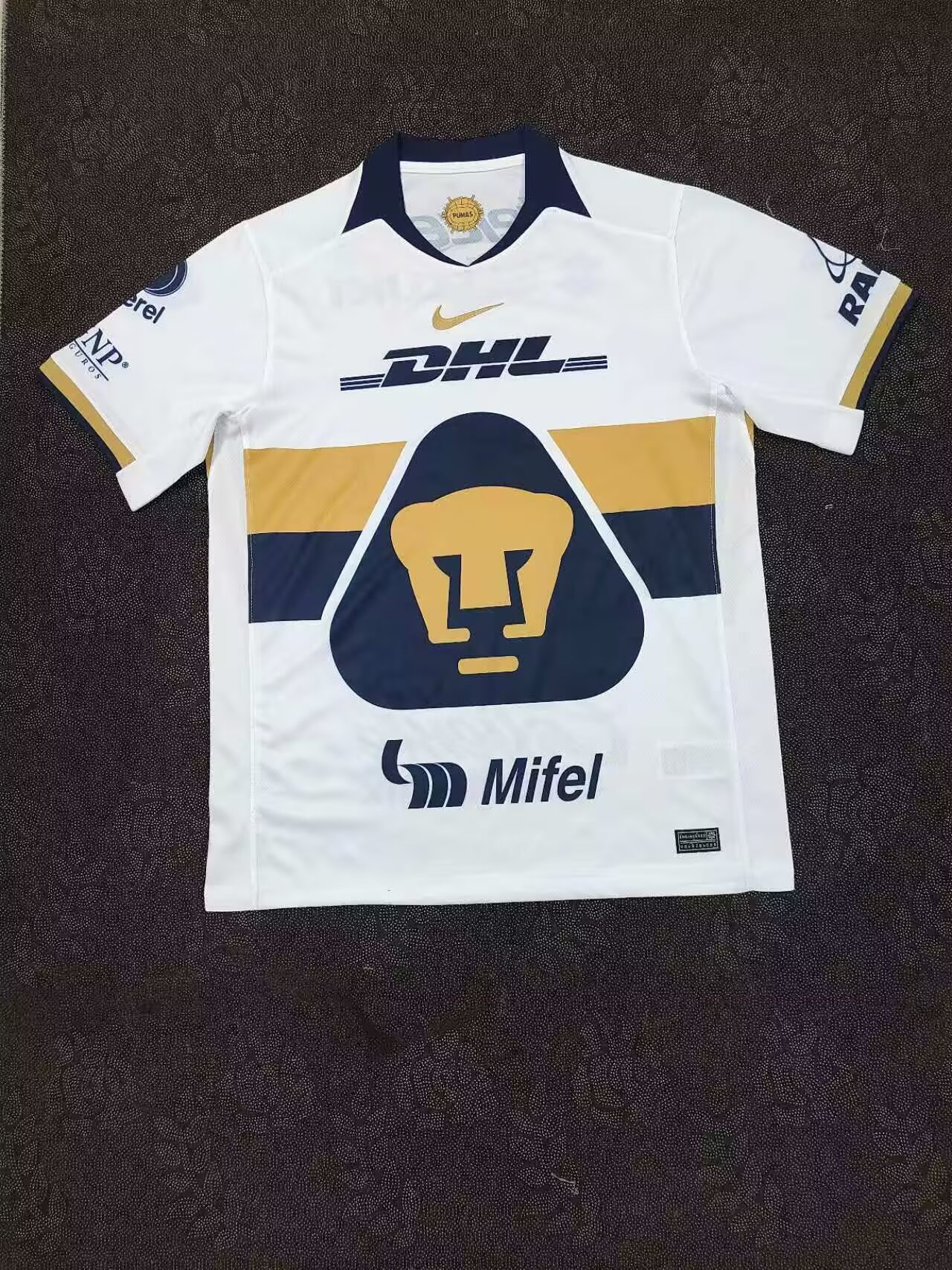 2025/2026 Pumas UNAM Home Football Shirt AAA fan-grade