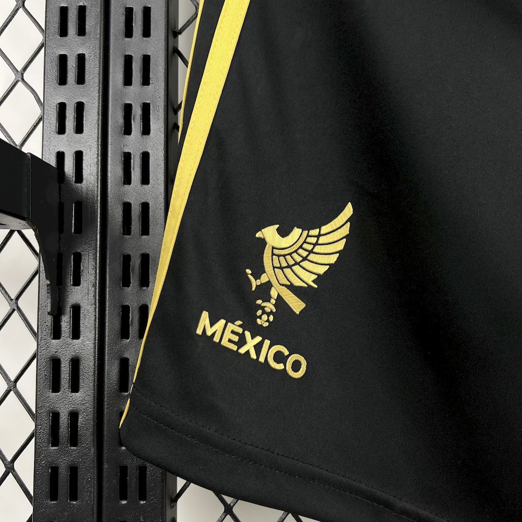 2025 Mexiko National Gedenkausgabe Shorts AAA Fan-Qualität — view 5