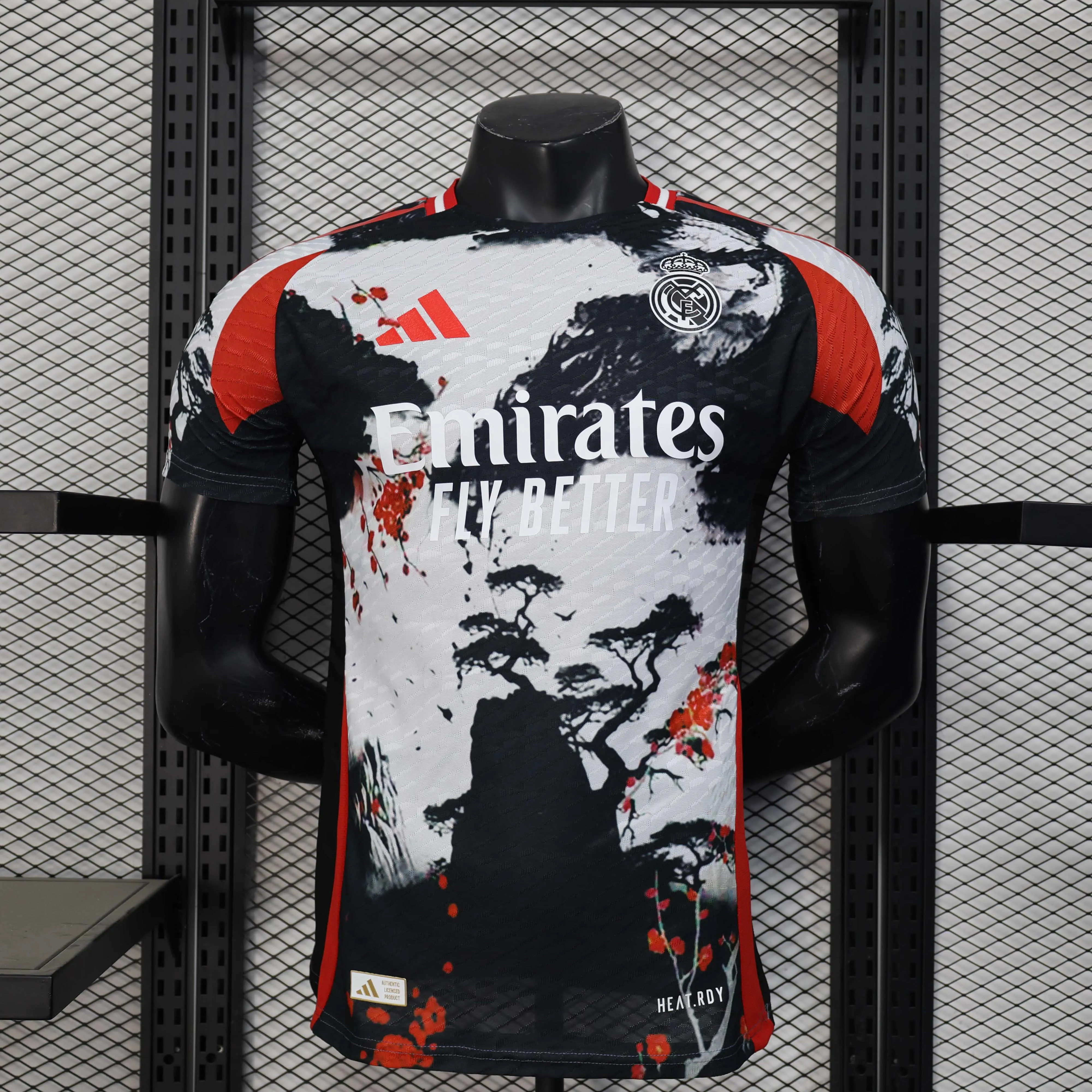 2025/2026 Versión Jugador Real Madrid Edición Especial 15 Camiseta de Fútbol Calidad Tailandesa