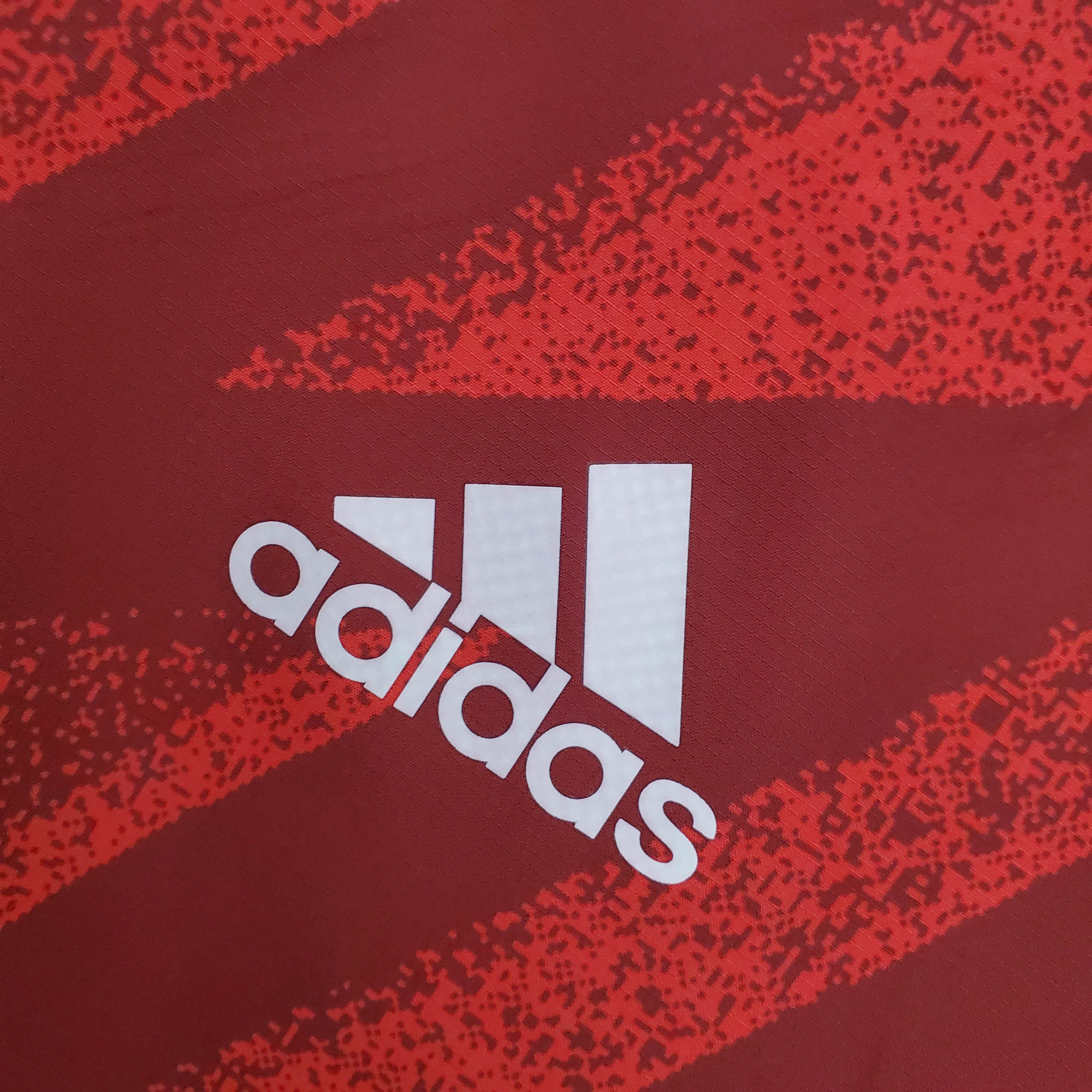 2021/2022 Manchester United Jersey Windbreaker Red — view 4