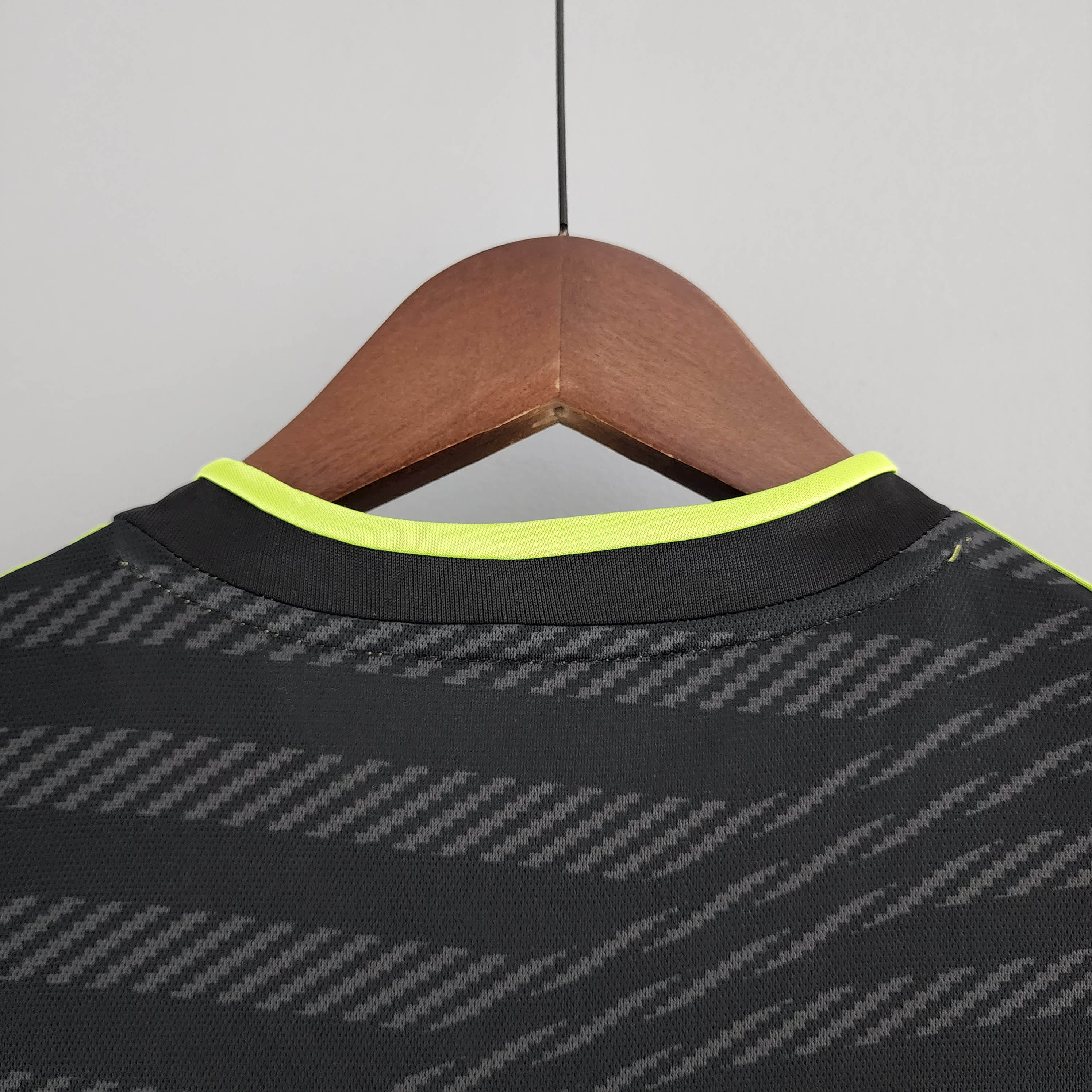 2022/2023 Real Madrid Third Away Football Shirt — view 7