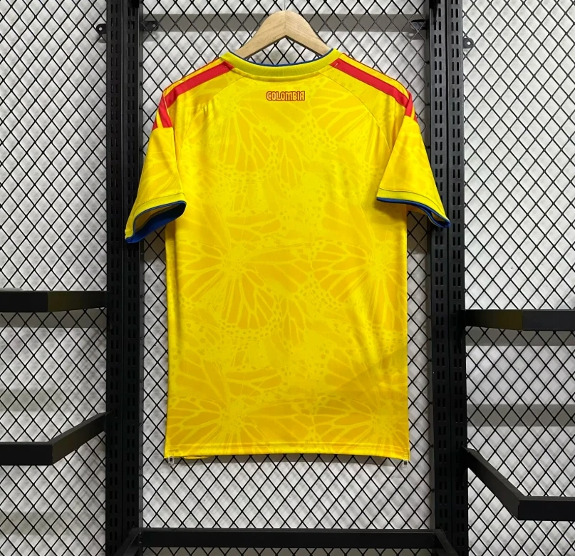 2026 Kolumbien Heim Fußballtrikot AAA Fan-Qualität — view 3