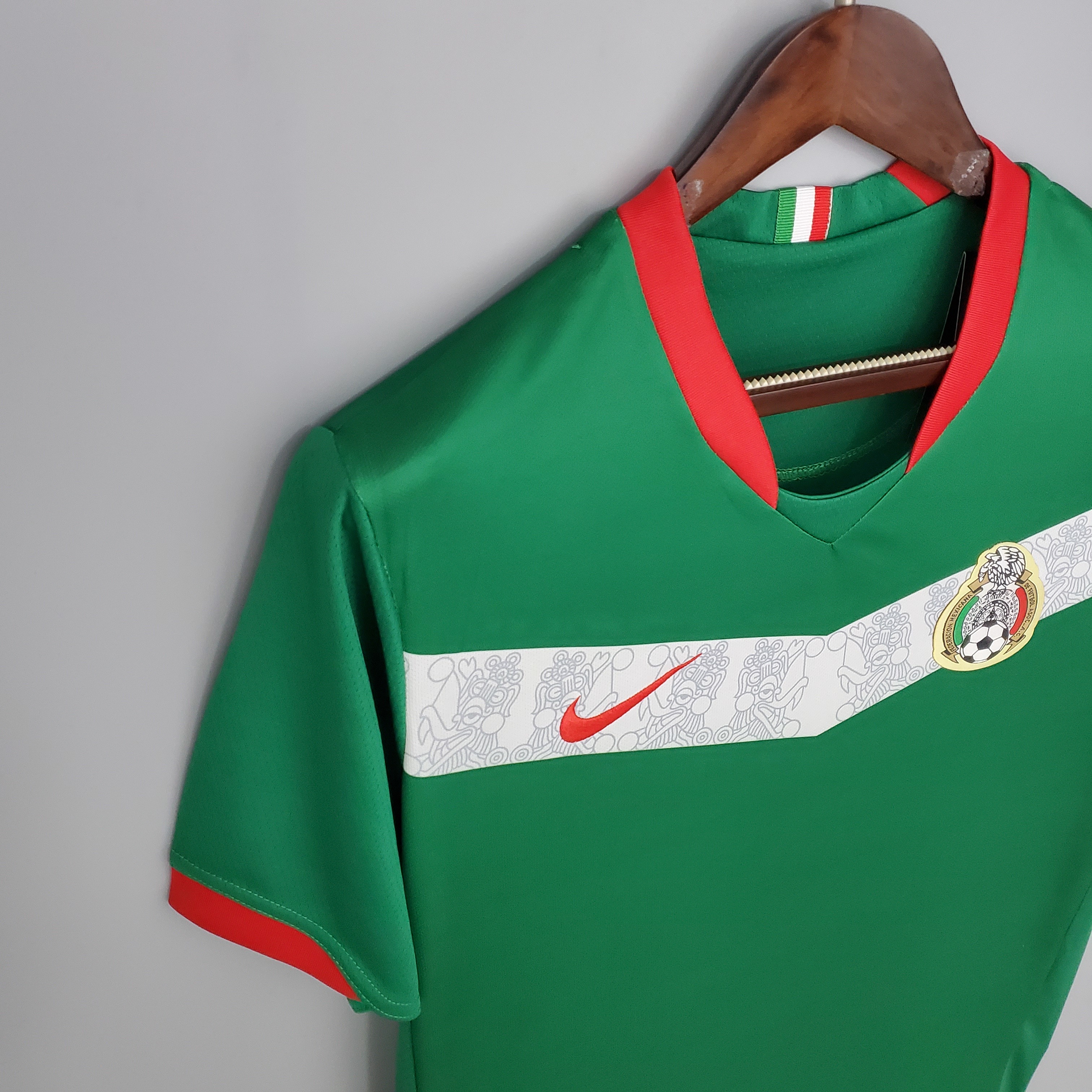 2006 Retro Mexiko Nationalmannschaft Heimtrikot AAA Fan-Qualität — view 3