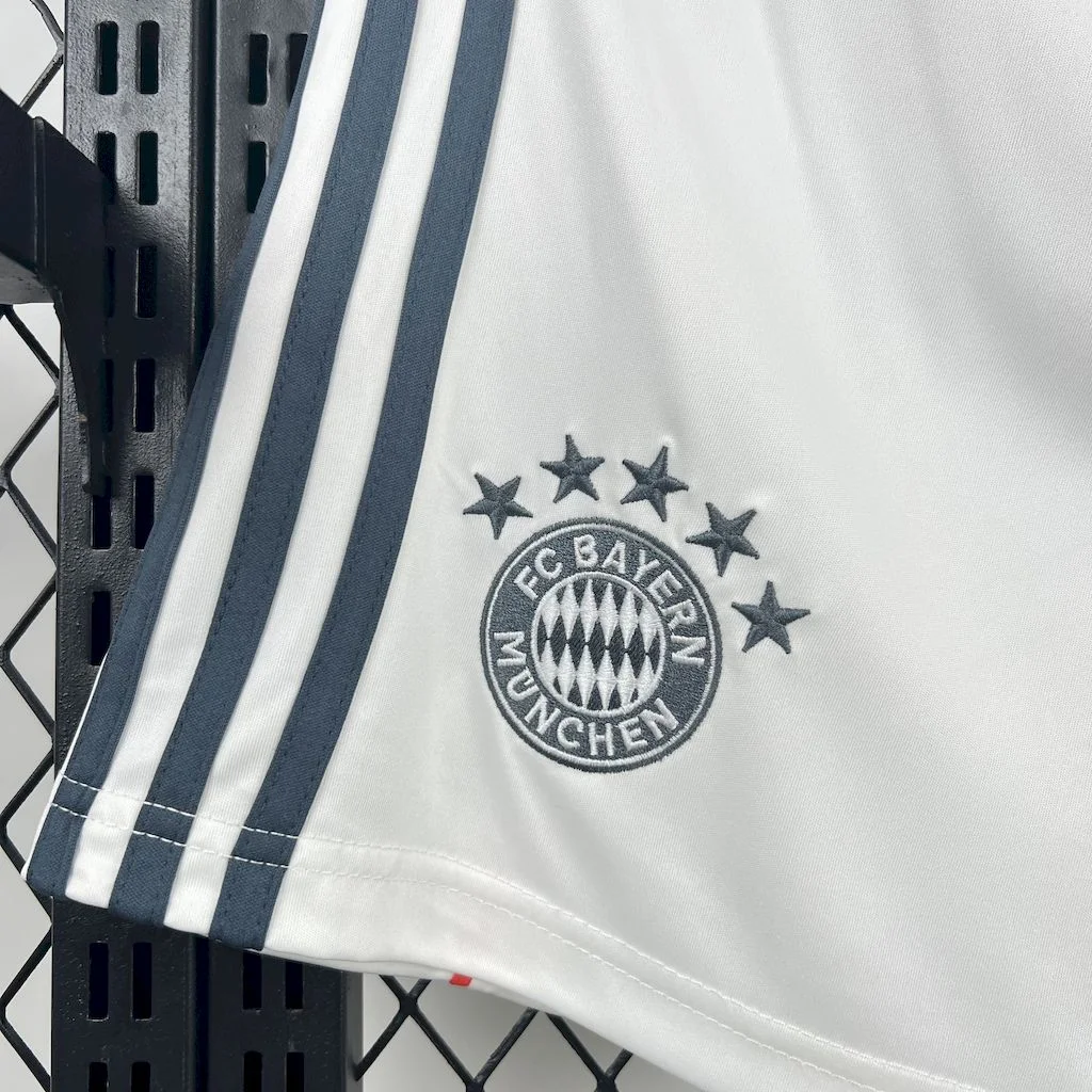 2025/2026 Bayern Munich Away Shorts AAA fan-grade — view 4