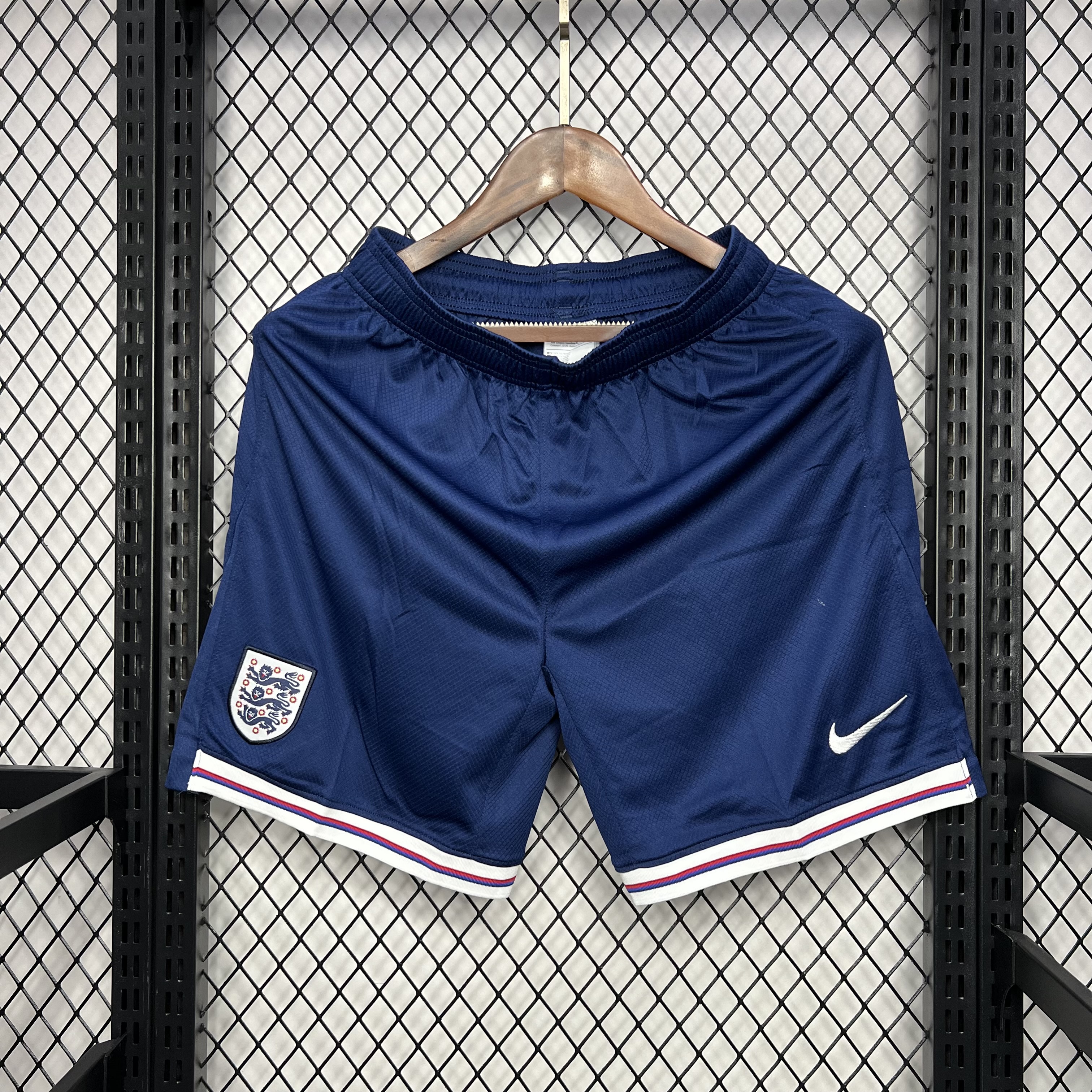 2024-2025 イングランド ホーム サッカーショーツ タイ品質
