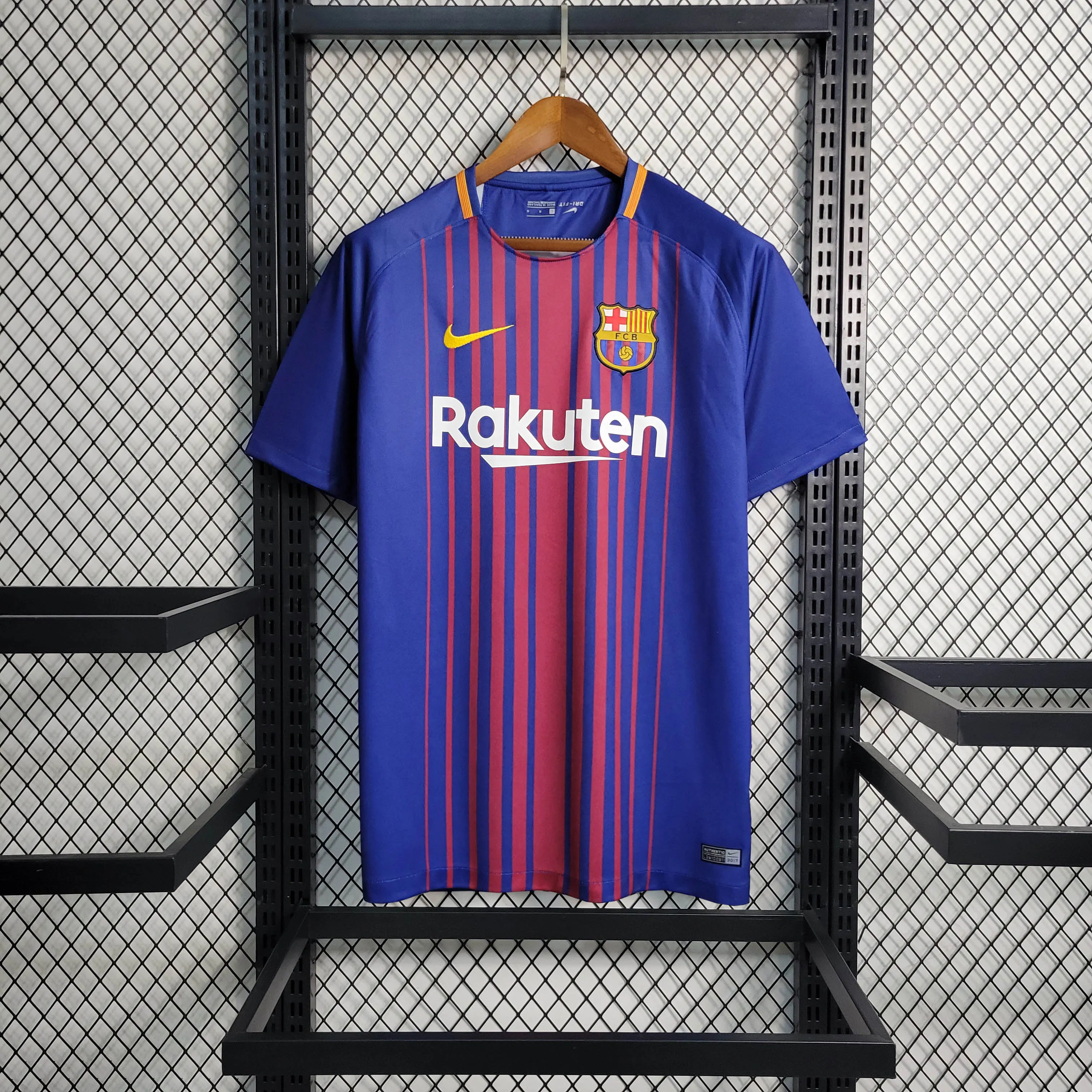 Camisa de Futebol Barcelona Casa Retro 2017/2018 Qualidade Tailandesa 1:1