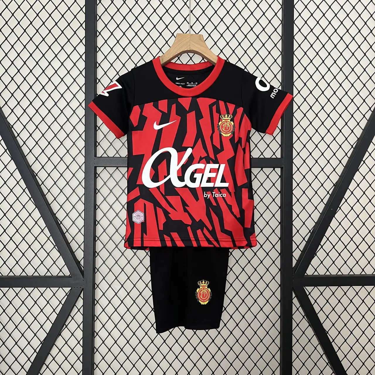 2024/2025 RCD Mallorca Home Football Shirt AAA fan-grade Kids Size
