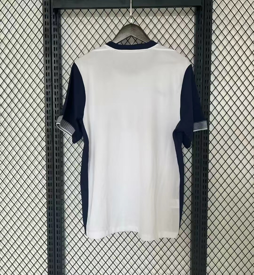 2024/2025 Tottenham Home Football Shirt — view 2