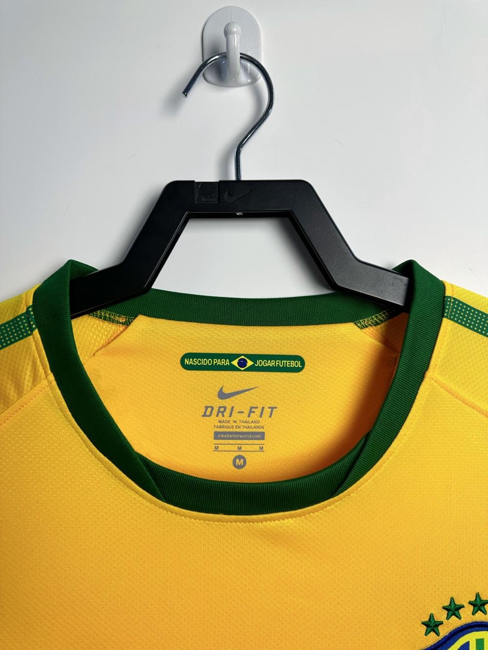 2010 Retro Brazil Home Soccer Jersey AAA fan-grade — view 3