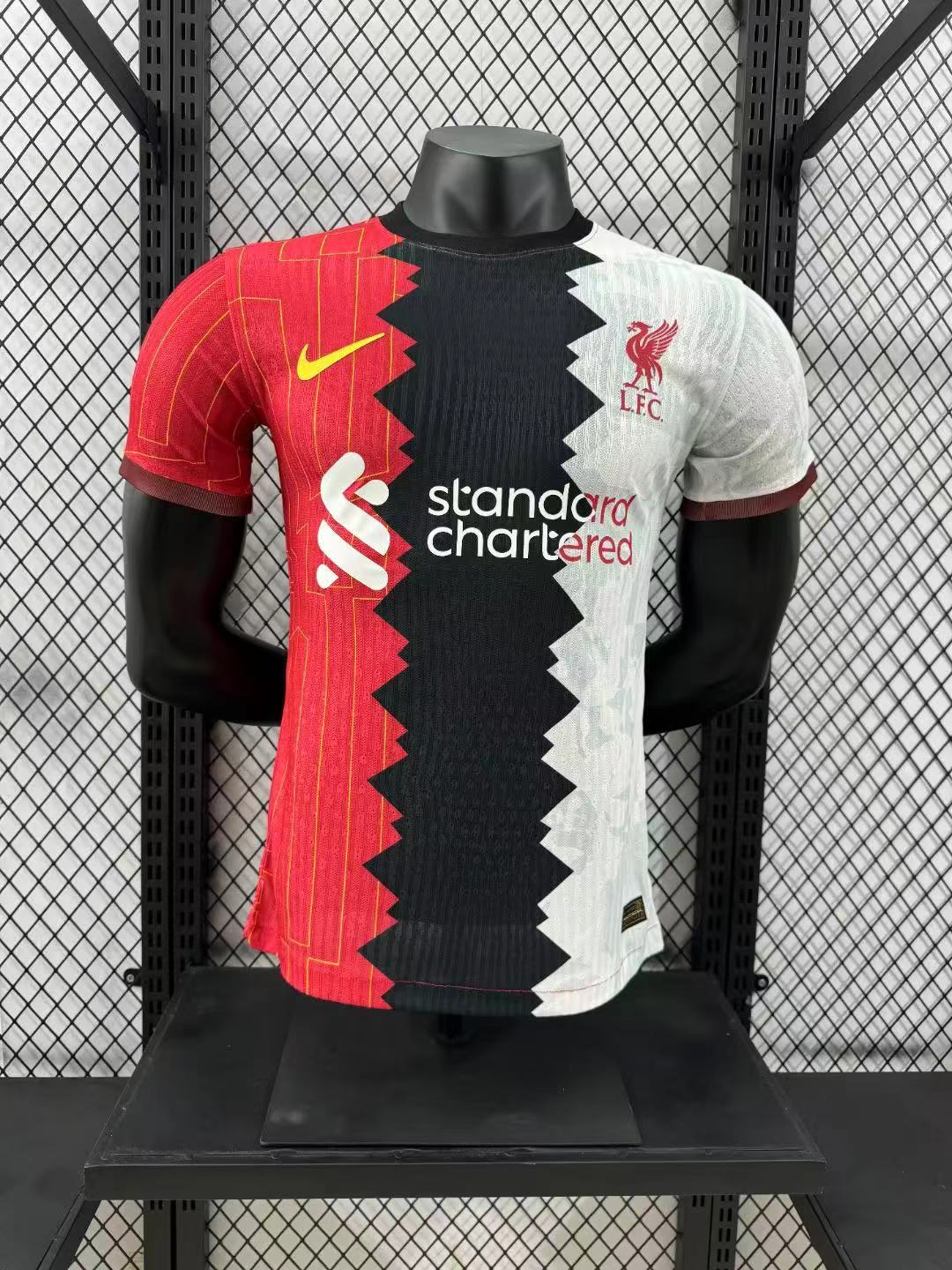 2024/2025 Spielerversion Liverpool Sonderedition Trikot
