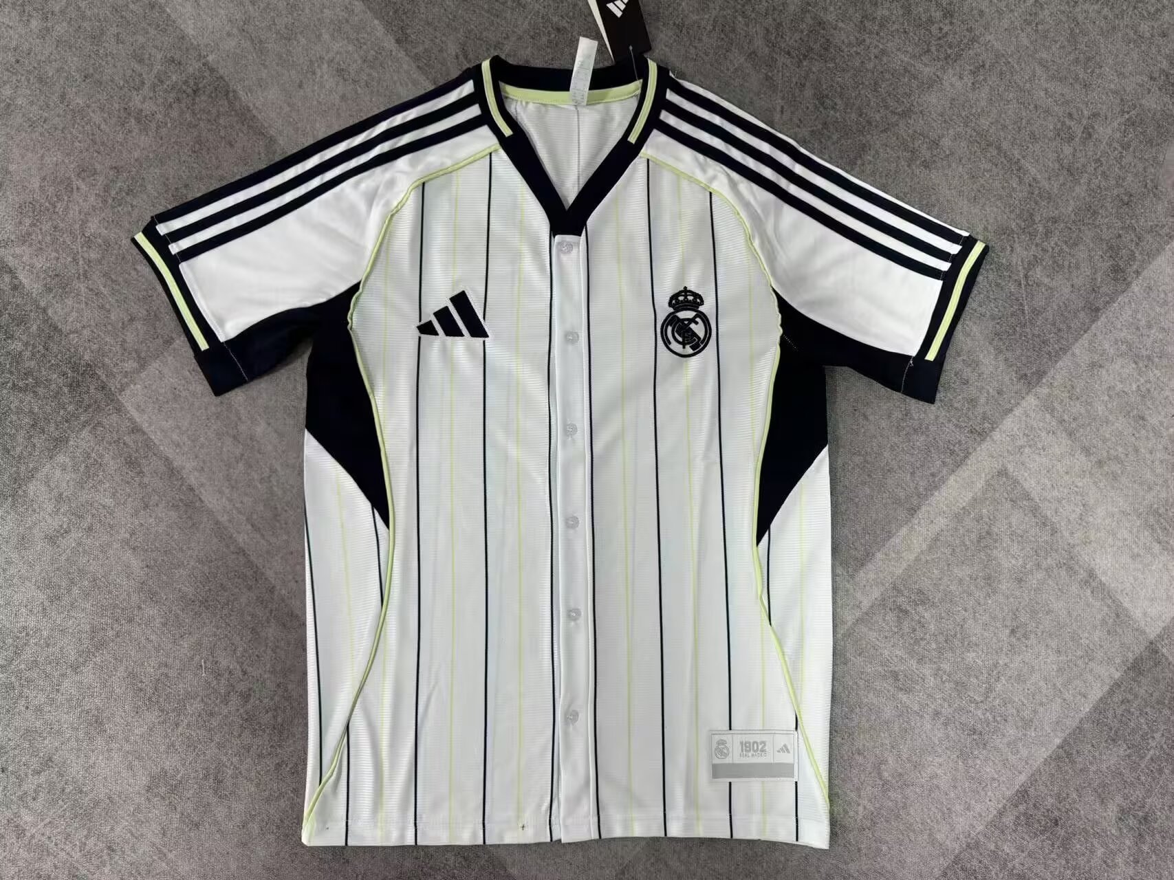 2025/2026 Real Madrid Casual T-Shirt Football Jersey AAA fan-grade