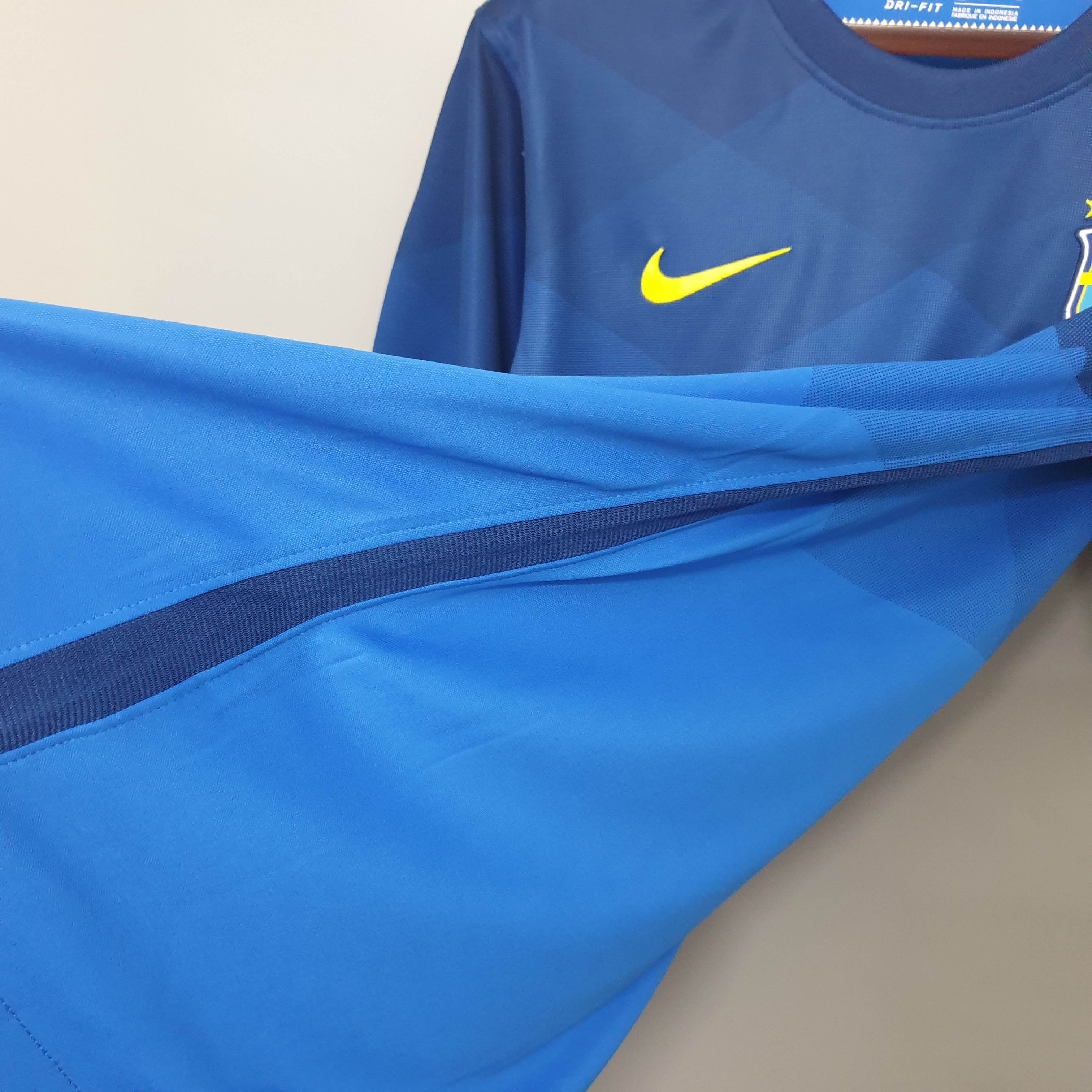 2020 Brazil Soccer Jersey Away — view 8