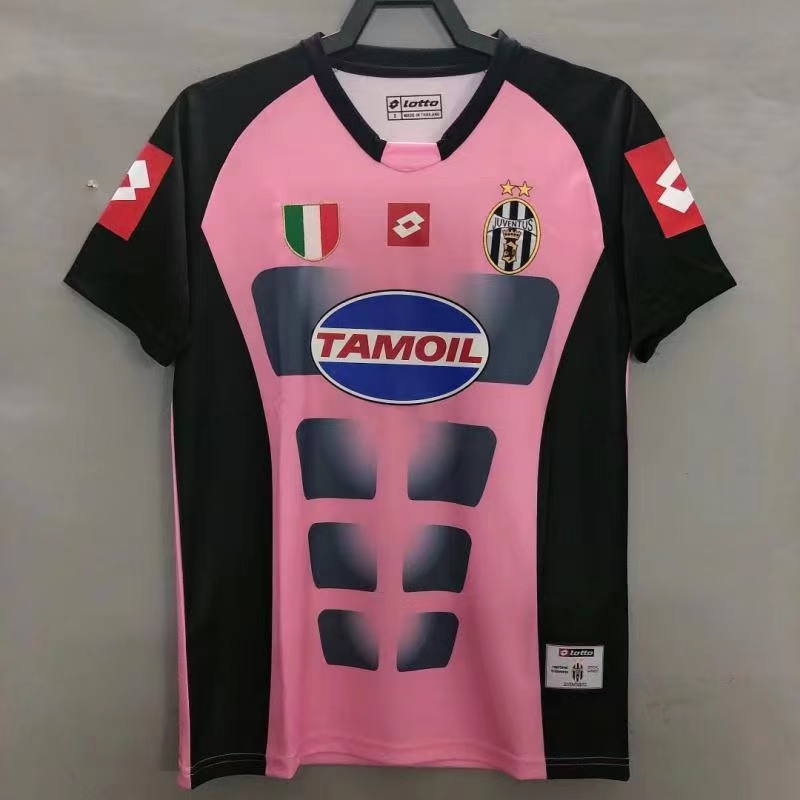 2002/2003 Retro Juventus Pink Soccer Jersey AAA fan-grade