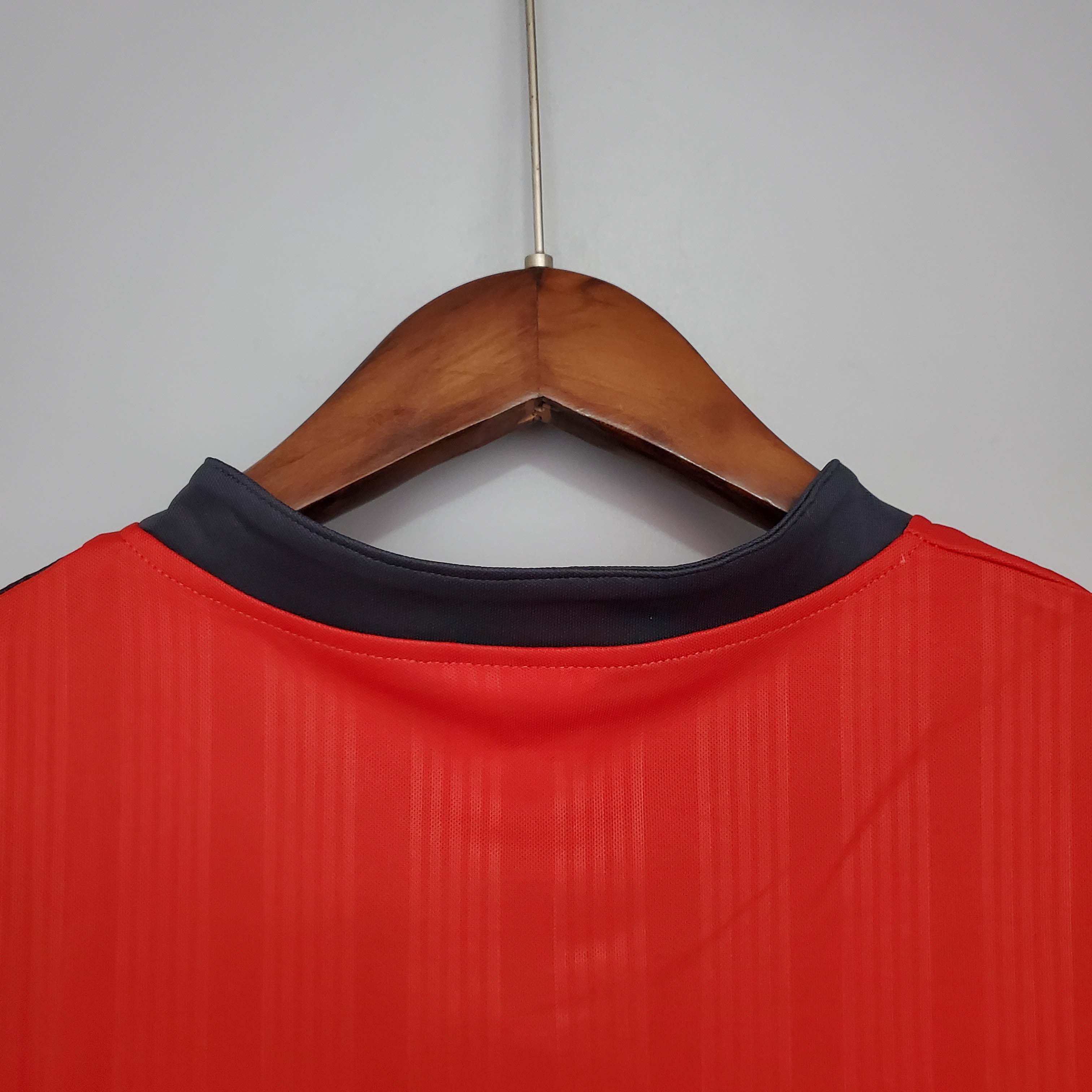 Camisa Retrô Espanha Casa 1996 Futebol Camisa AAA grau fã — view 4