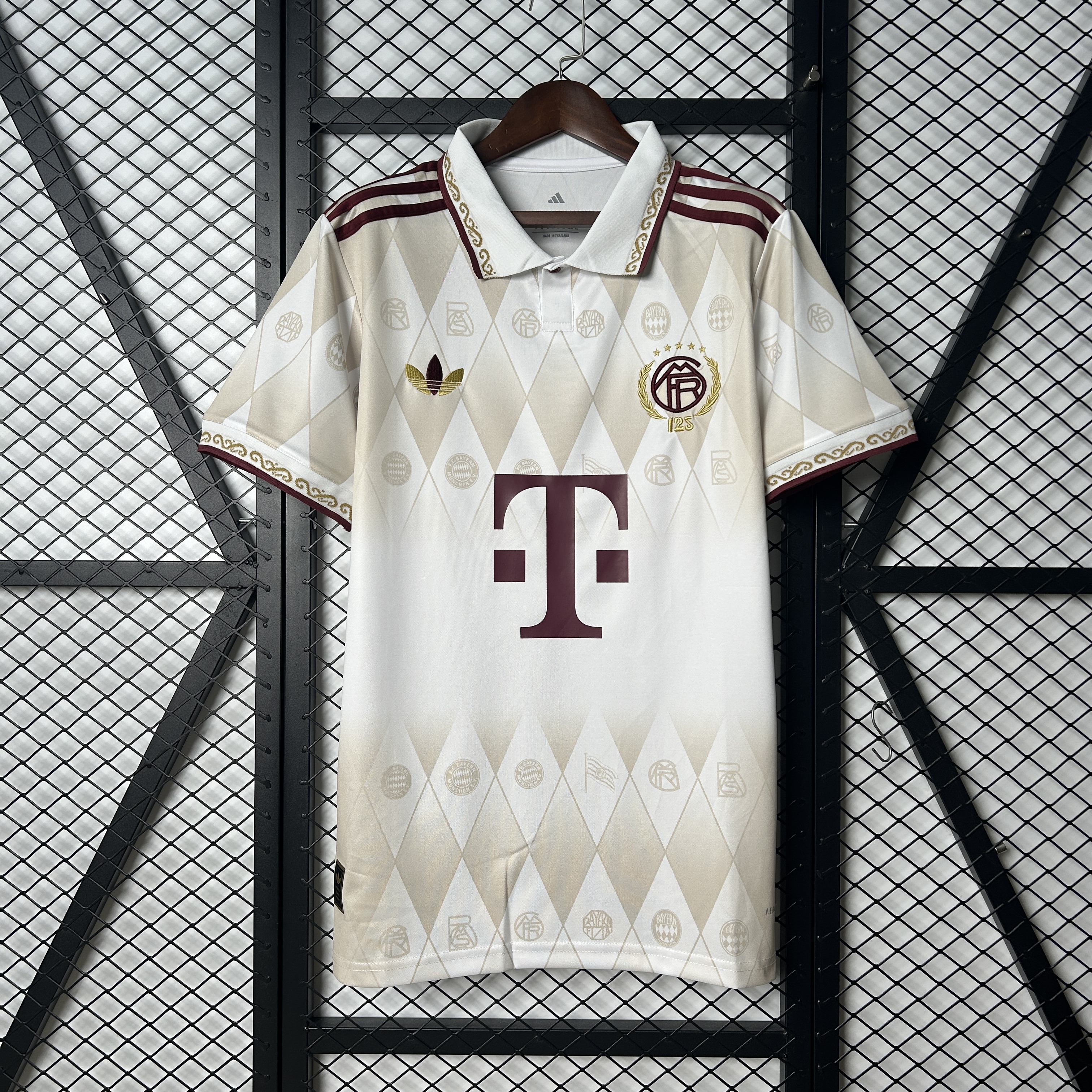 2025/2026 Bayern Munich 125th Anniversary Special Edition Football Jersey AAA fan-grade
