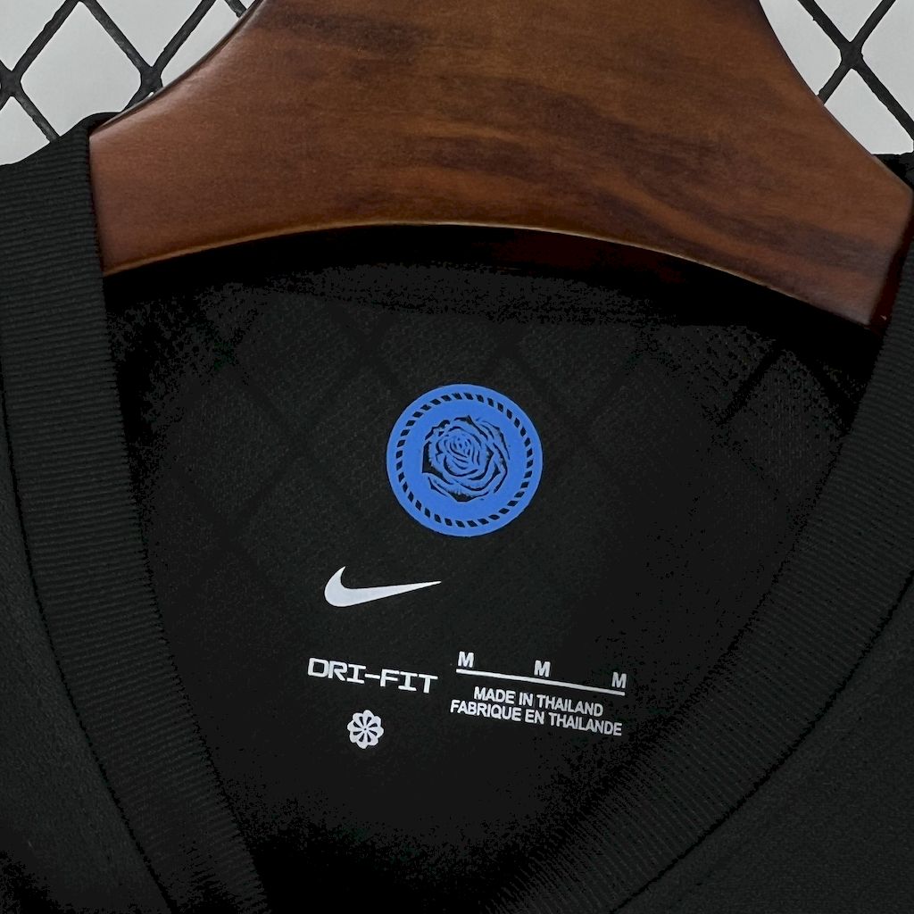 2025/2026 England Away Football Jersey AAA fan-grade — view 3