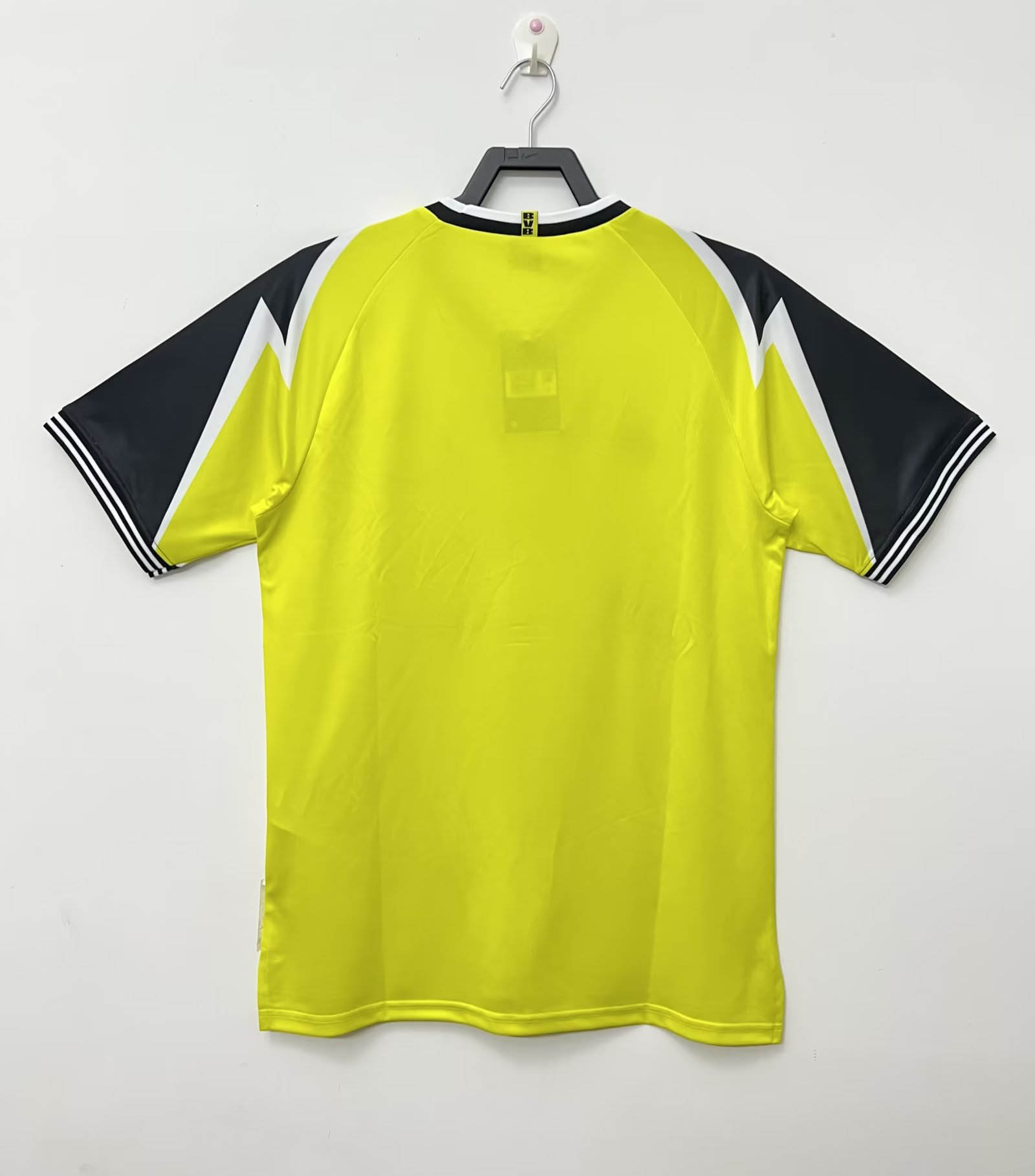 1995/1996 Retro Dortmund Home Football Shirt — view 2