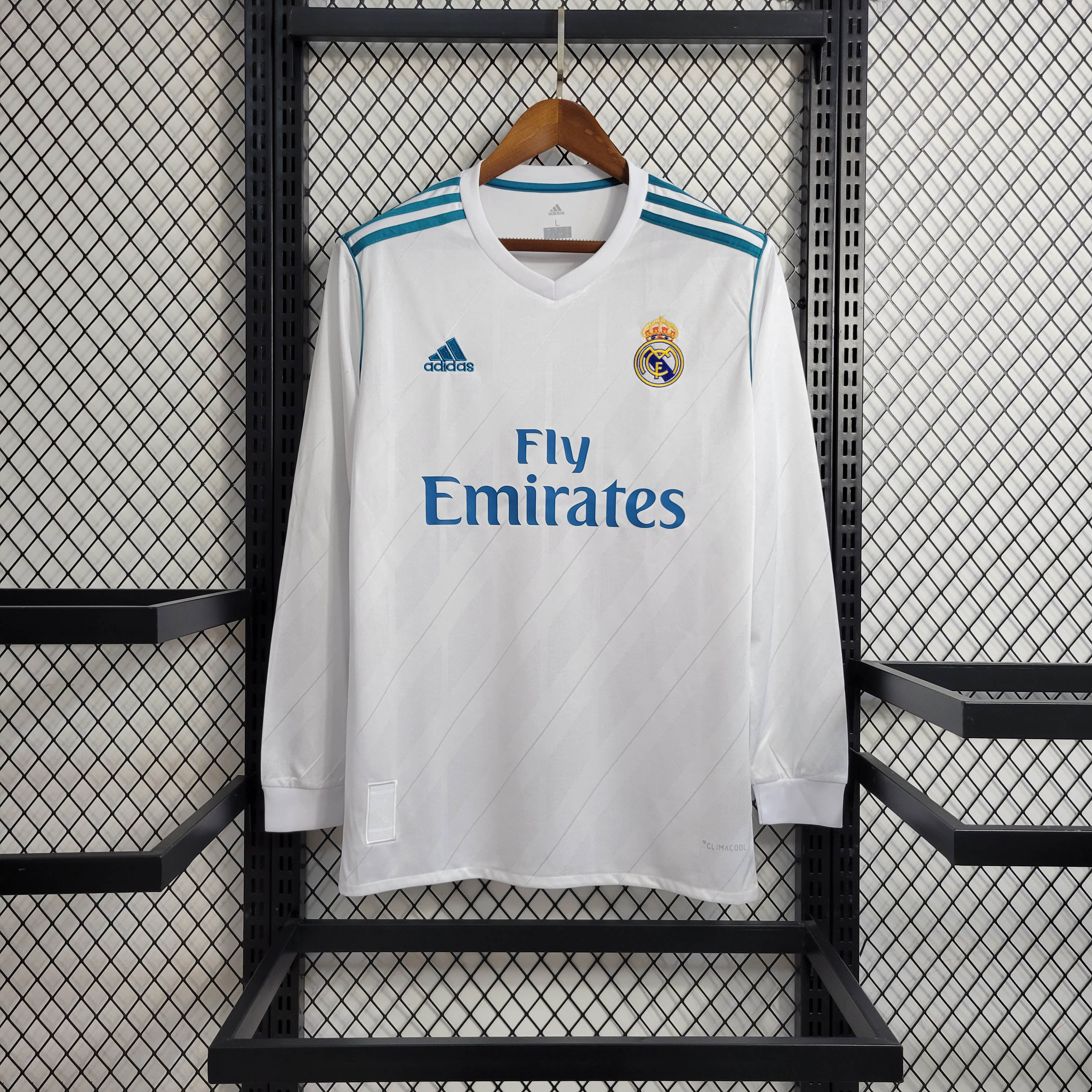 2017/2018 Retro Long Sleeve Real Madrid Home — main view