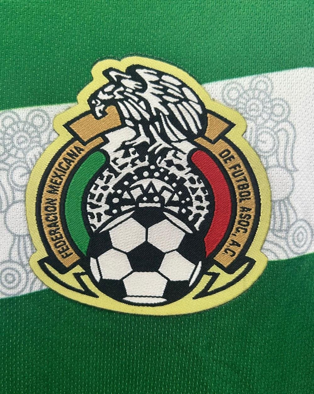 2006 Retro Mexico Home Soccer Jersey AAA fan-grade — view 4
