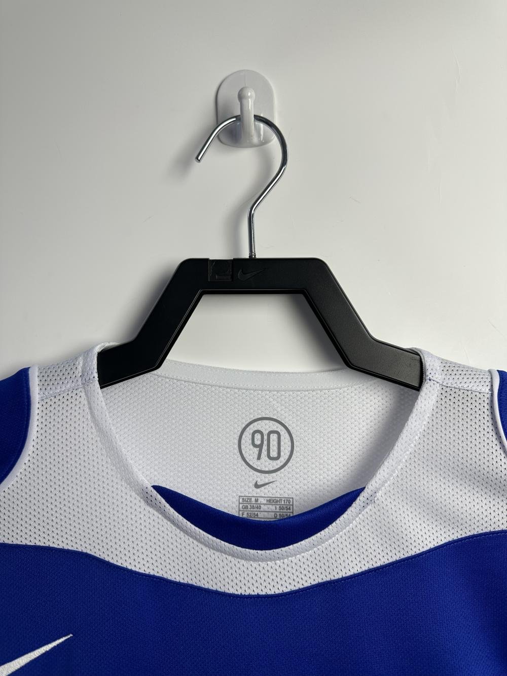 2004 Retro Brazil Away Soccer Jersey AAA fan-grade — view 3