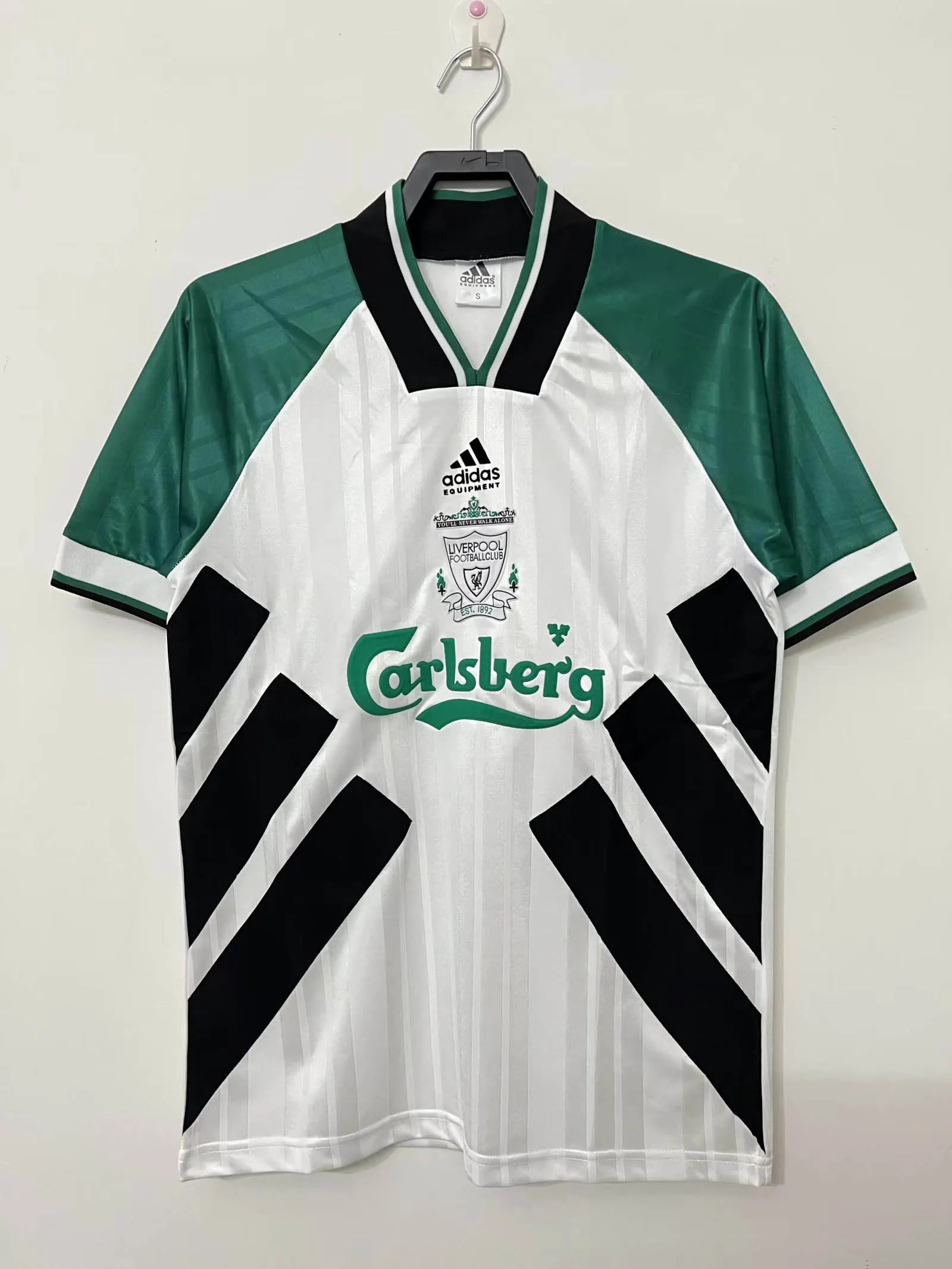 Maillot de football extérieur rétro 1993/1995 Liverpool 1:1 Qualité Thaïlande