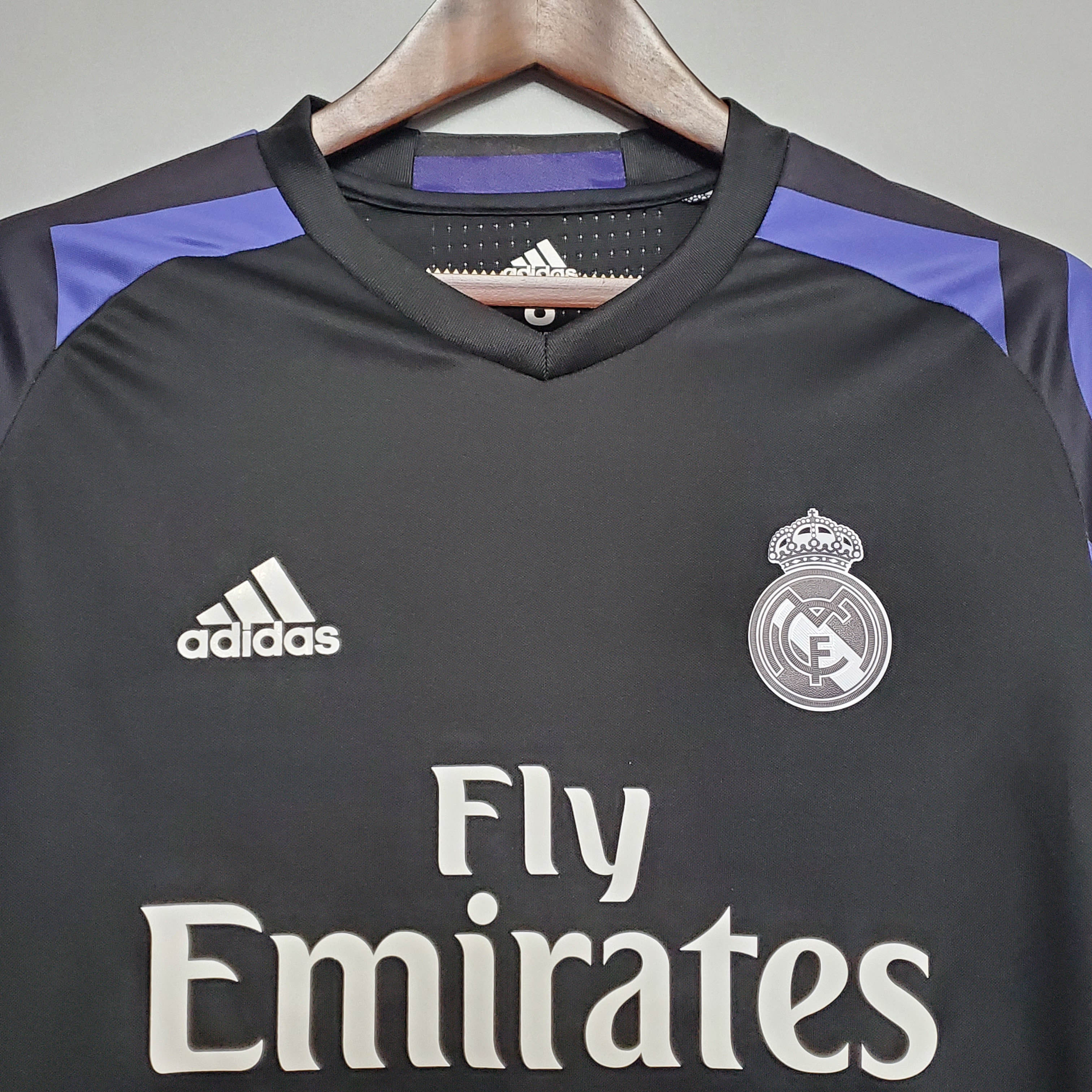 2016/2017 Retro Long Sleeve Real Madrid Third Away — view 3