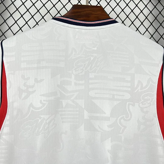 2026 Angleterre Maillot Domicile Football 1:1 Qualité Thaï — view 4
