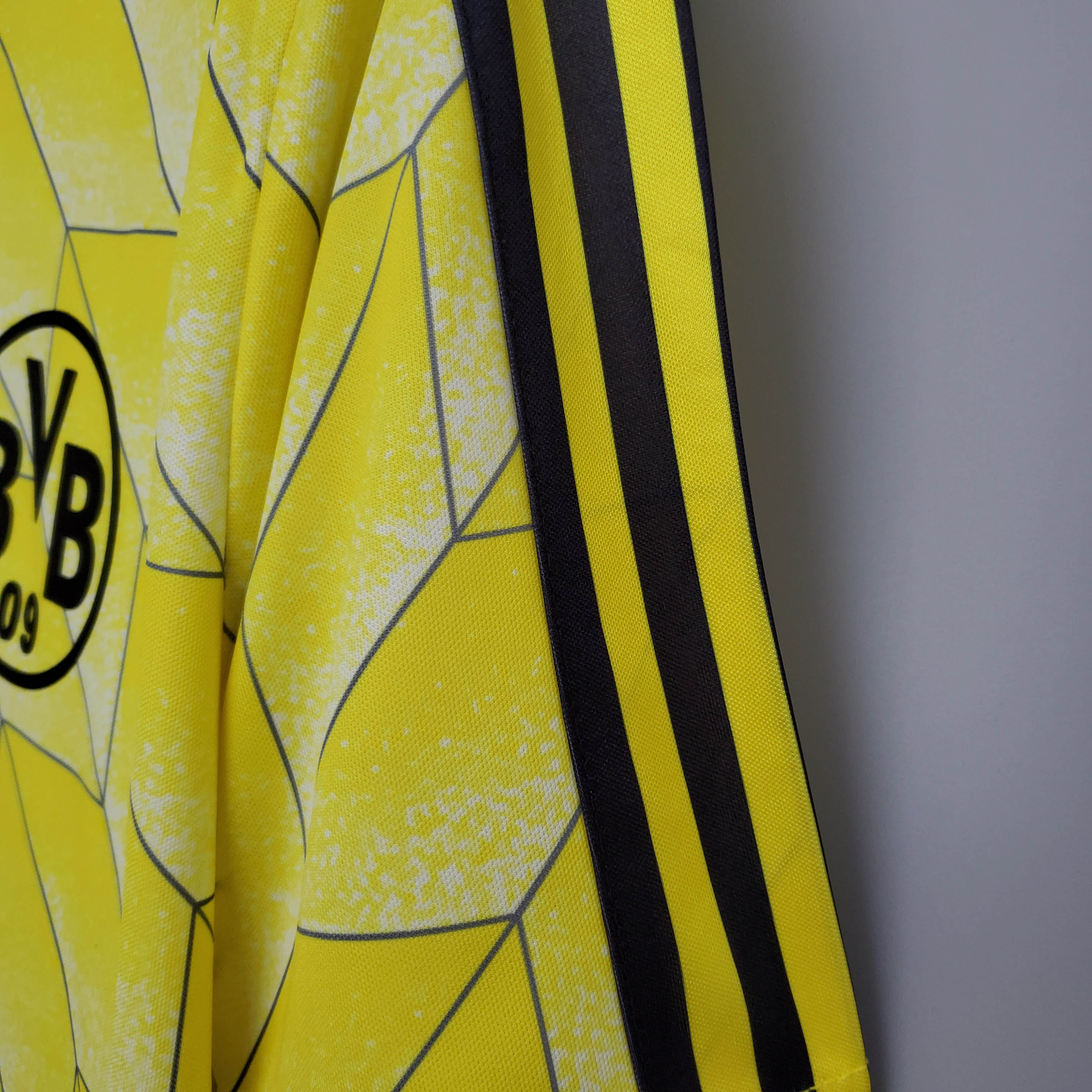 1988/1989 Retro Dortmund Home Football Shirt — view 9