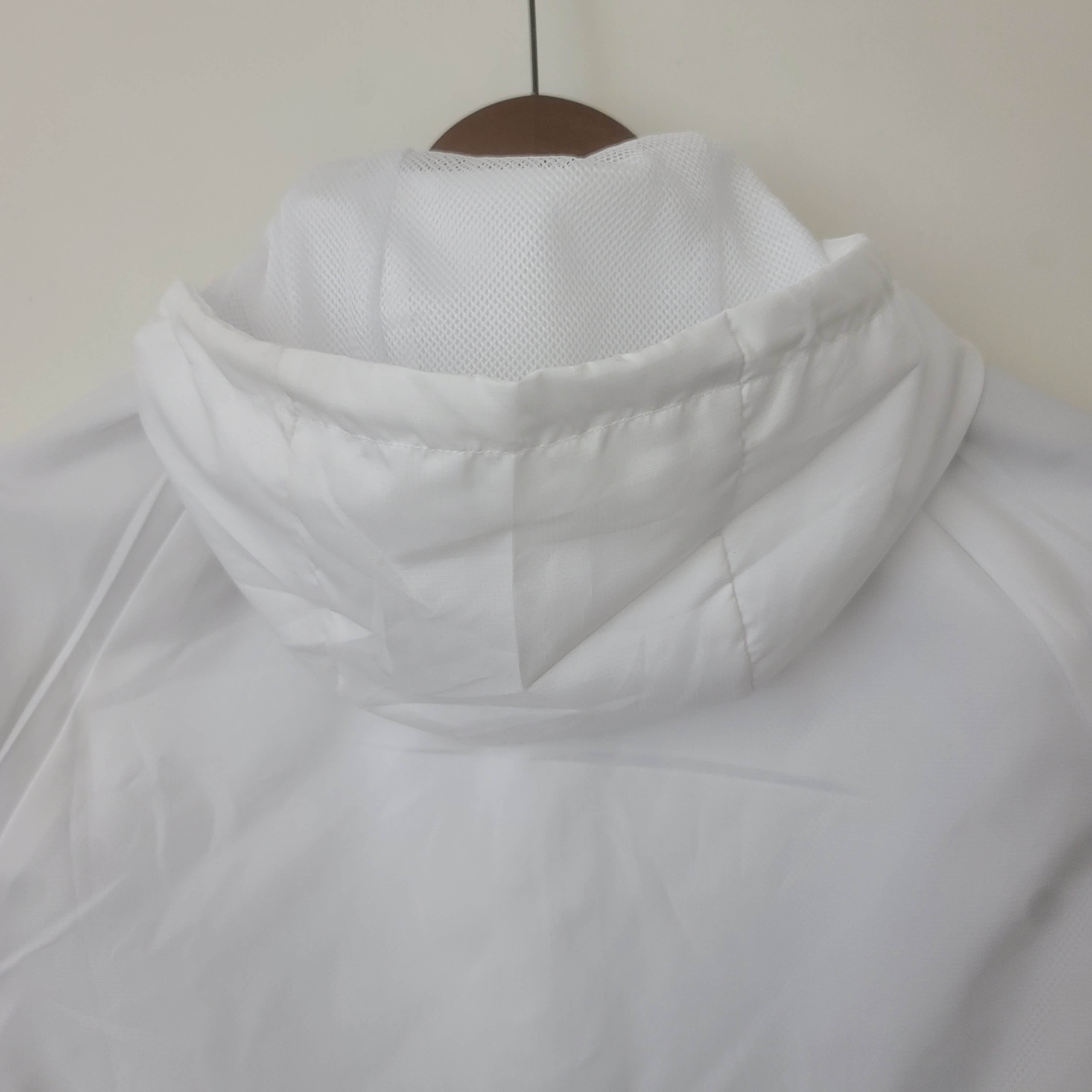 2022/2023 Tottenham Windbreaker White — view 5