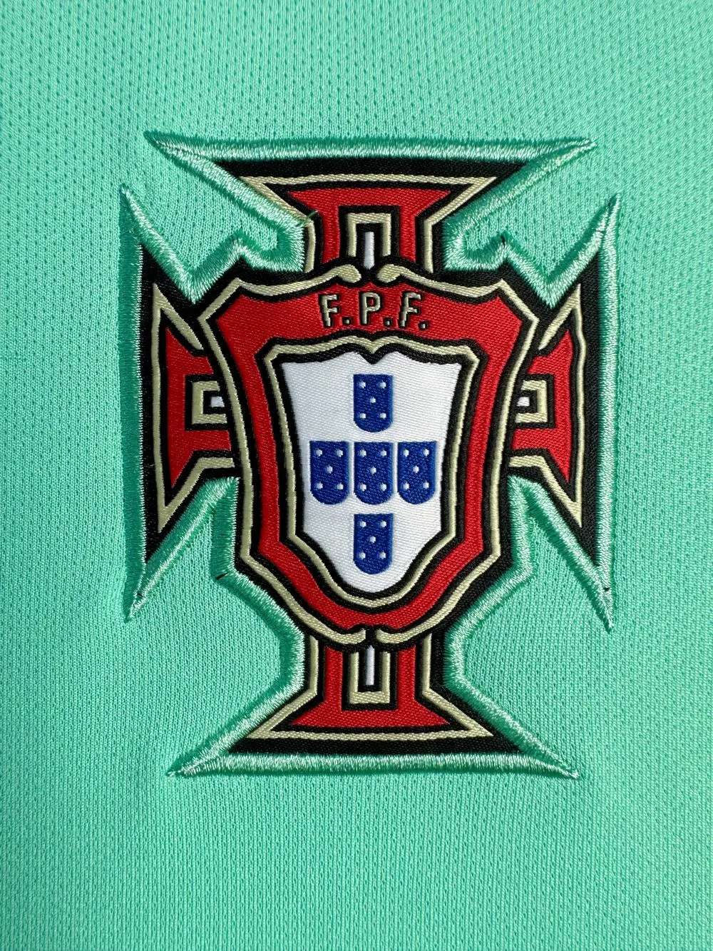2016 Retro Portugal Away Football Shirt AAA fan-grade — view 6