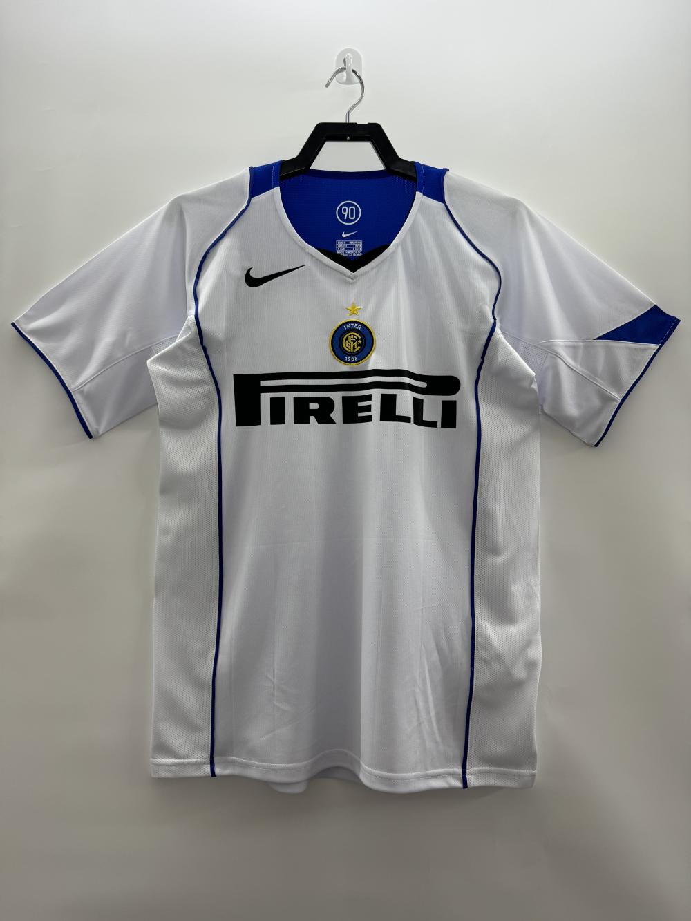 2004/2005 Retro Inter Milan Away Football Jersey AAA fan-grade