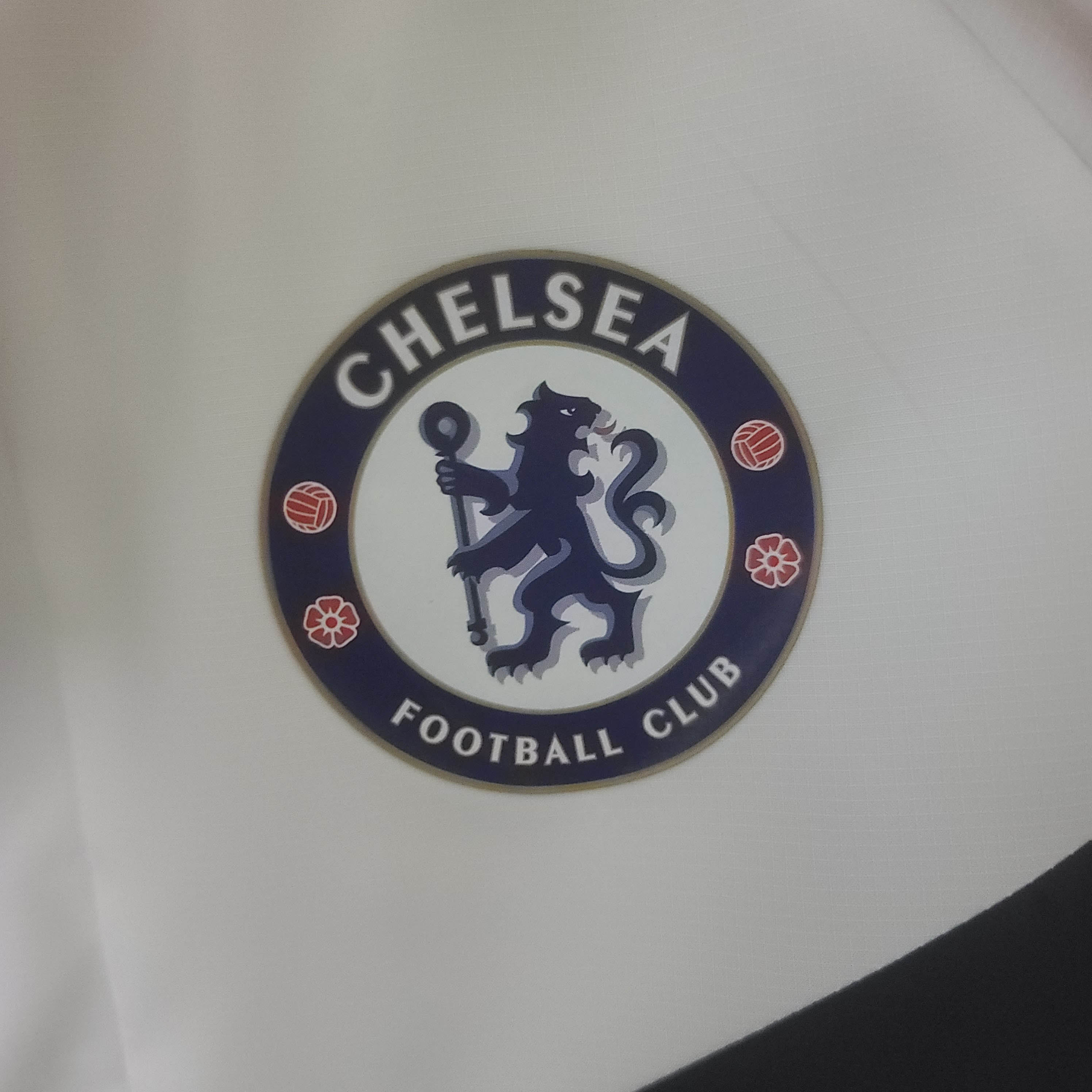 2022 Chelsea Windbreaker White — view 4