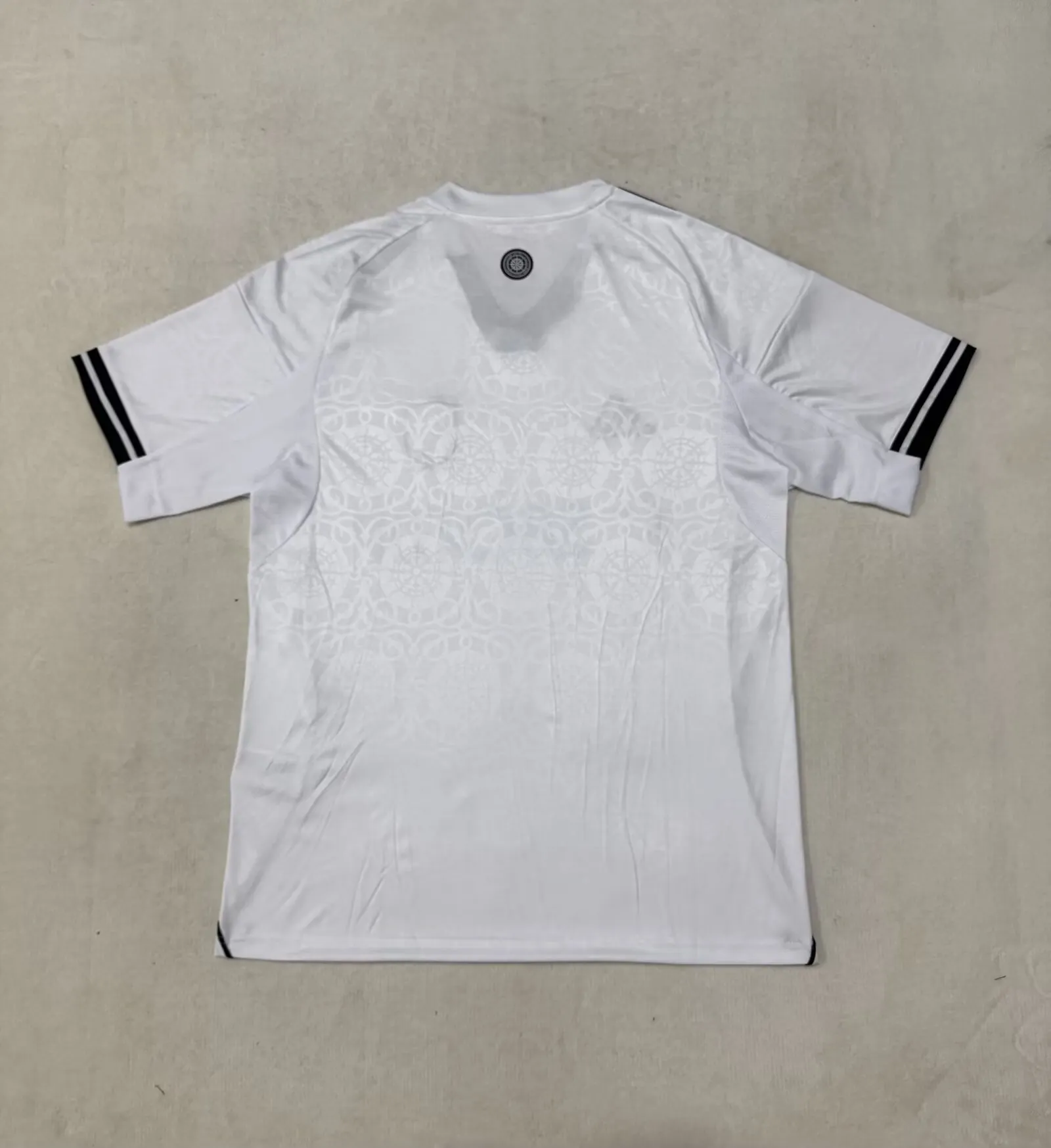 2025/2026 Fulham Home Football Shirt AAA fan-grade — view 2
