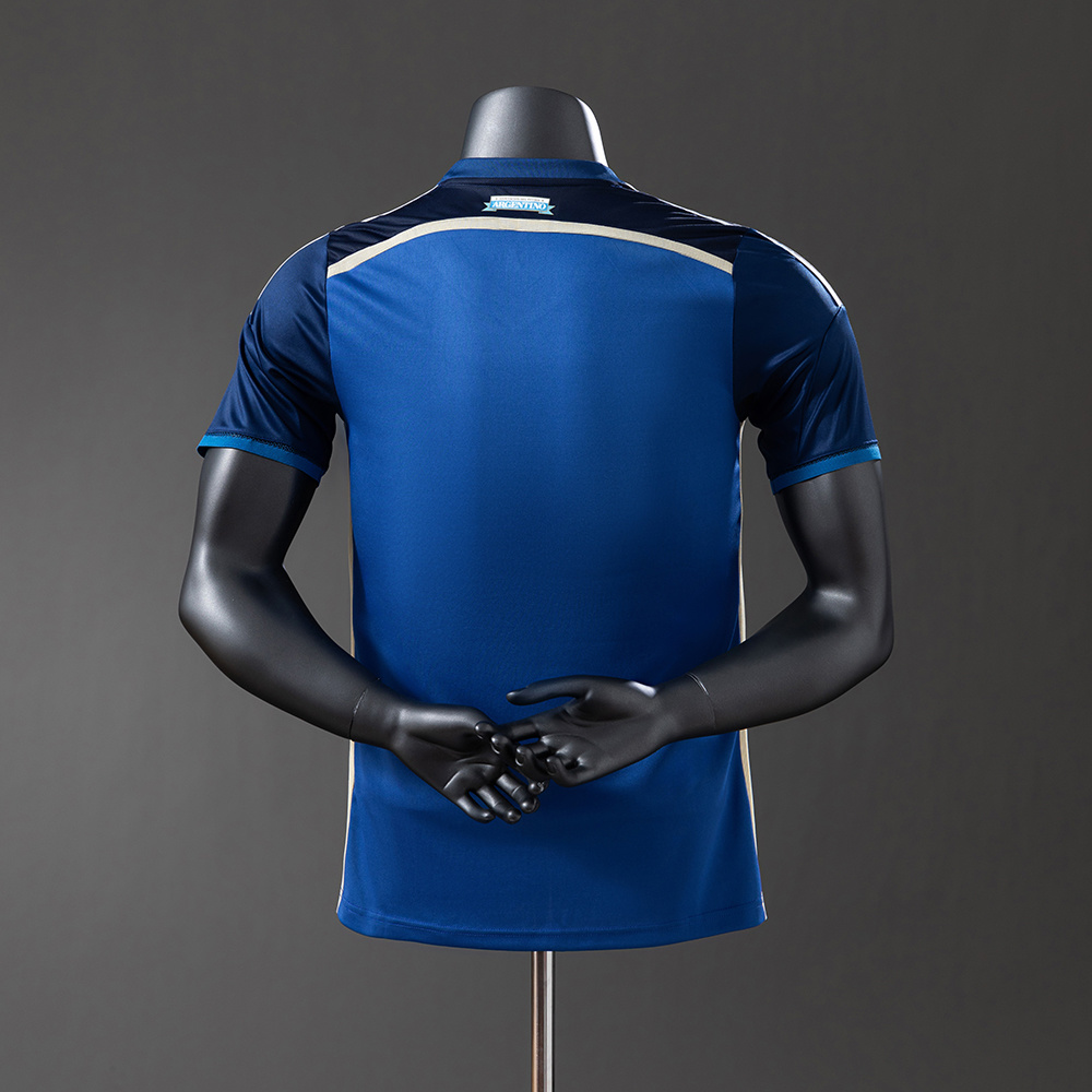 قميص الأرجنتين الوطني الخارجي للنسخة القديمة 2014 نسخة اللاعب — view 2