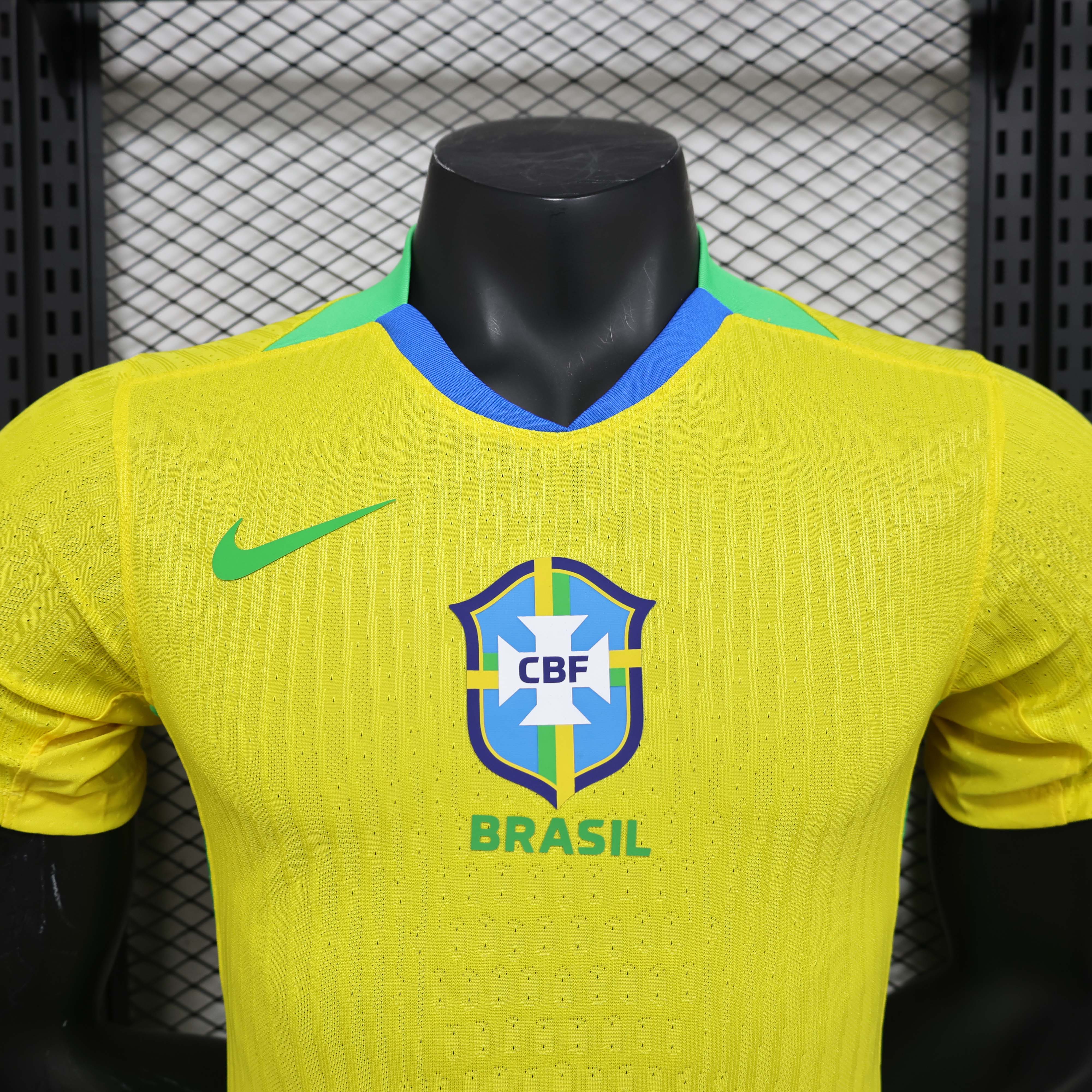 Versión Jugador Camiseta Local Brasil 2025 — view 6