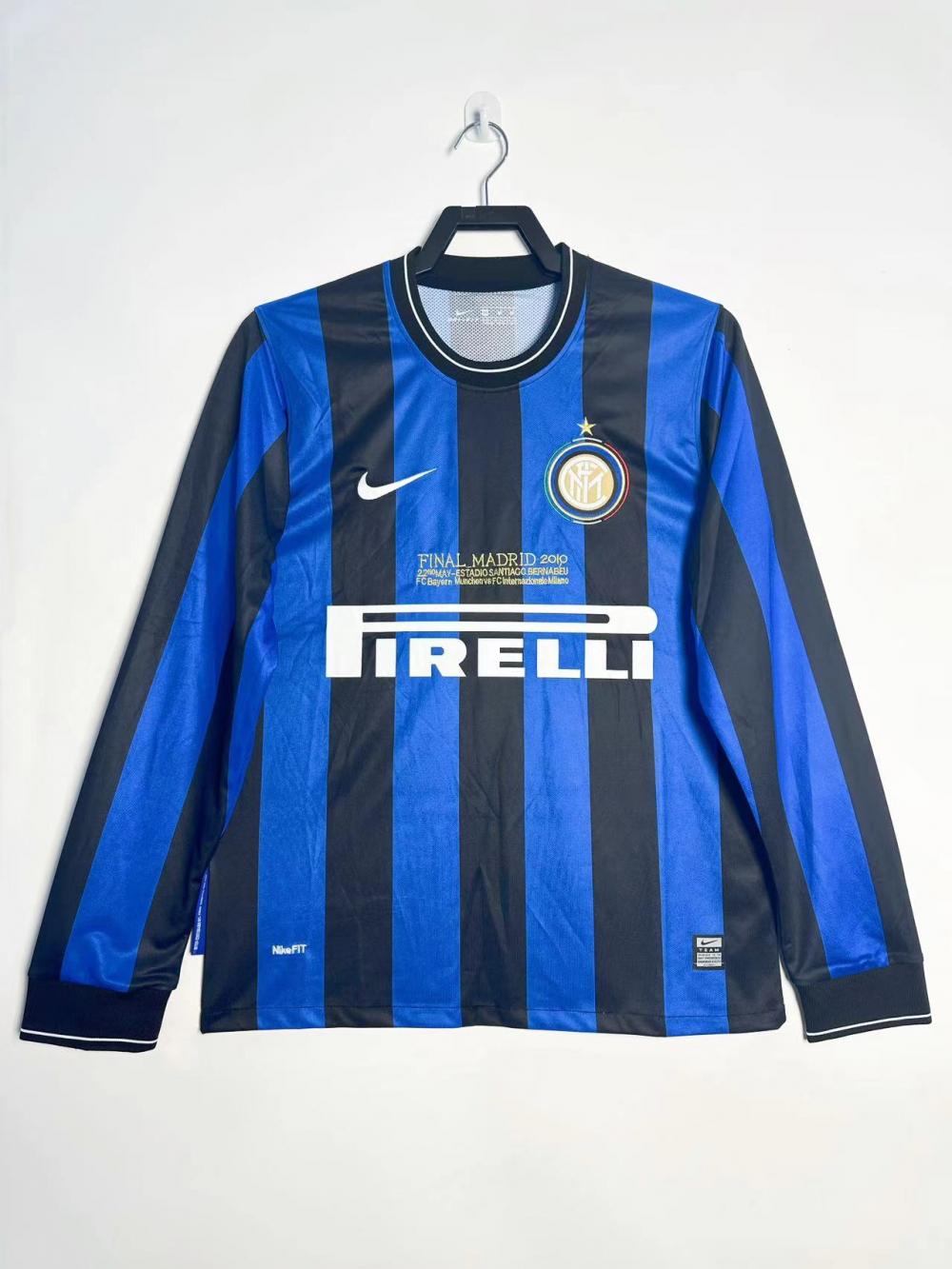 2009/2010 Retro Long Sleeve Inter Milan Home Football Jersey AAA fan-grade